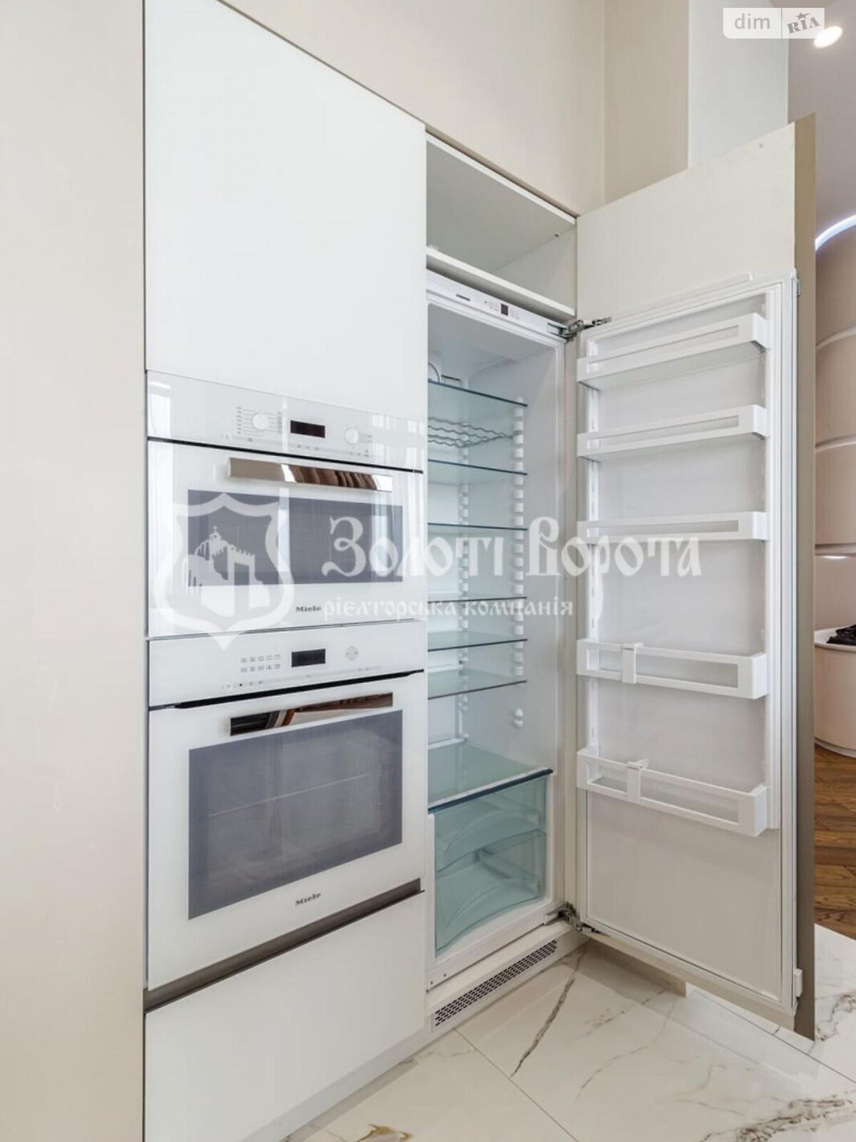 Продажа четырехкомнатной квартиры в Киеве, на ул. Юлии Здановской 75А, район Голосеевский фото 1 Продажа четырехкомнатной квартиры в Киеве, на ул. Юлии Здановской 75А, район Голосеевский фото 1