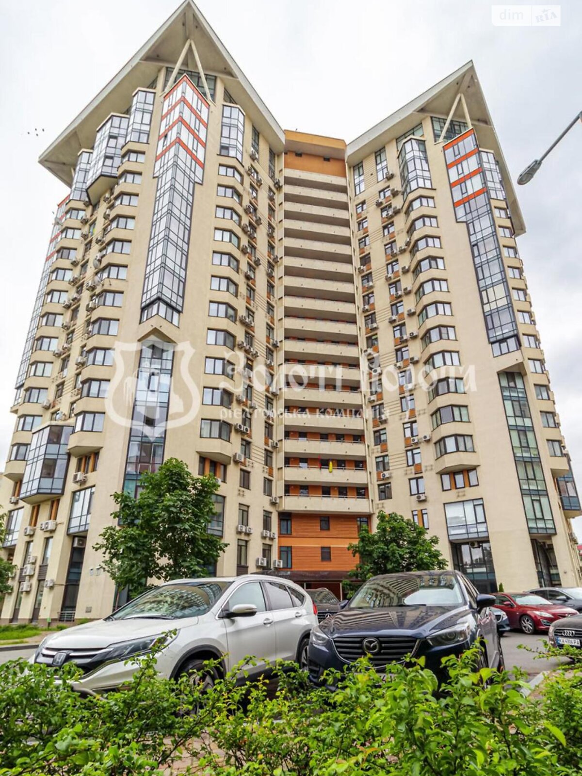 Продажа четырехкомнатной квартиры в Киеве, на ул. Юлии Здановской 75А, район Голосеевский фото 1 Продажа четырехкомнатной квартиры в Киеве, на ул. Юлии Здановской 75А, район Голосеевский фото 1