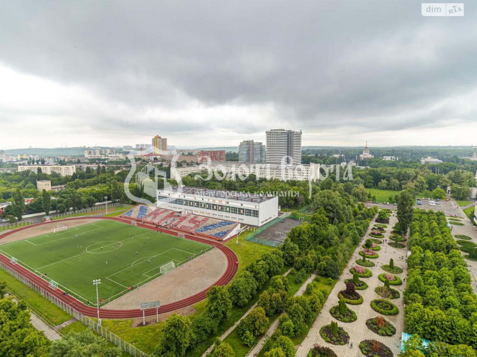 Продажа четырехкомнатной квартиры в Киеве, на ул. Юлии Здановской 75А, район Голосеевский фото 1 Продажа четырехкомнатной квартиры в Киеве, на ул. Юлии Здановской 75А, район Голосеевский фото 1
