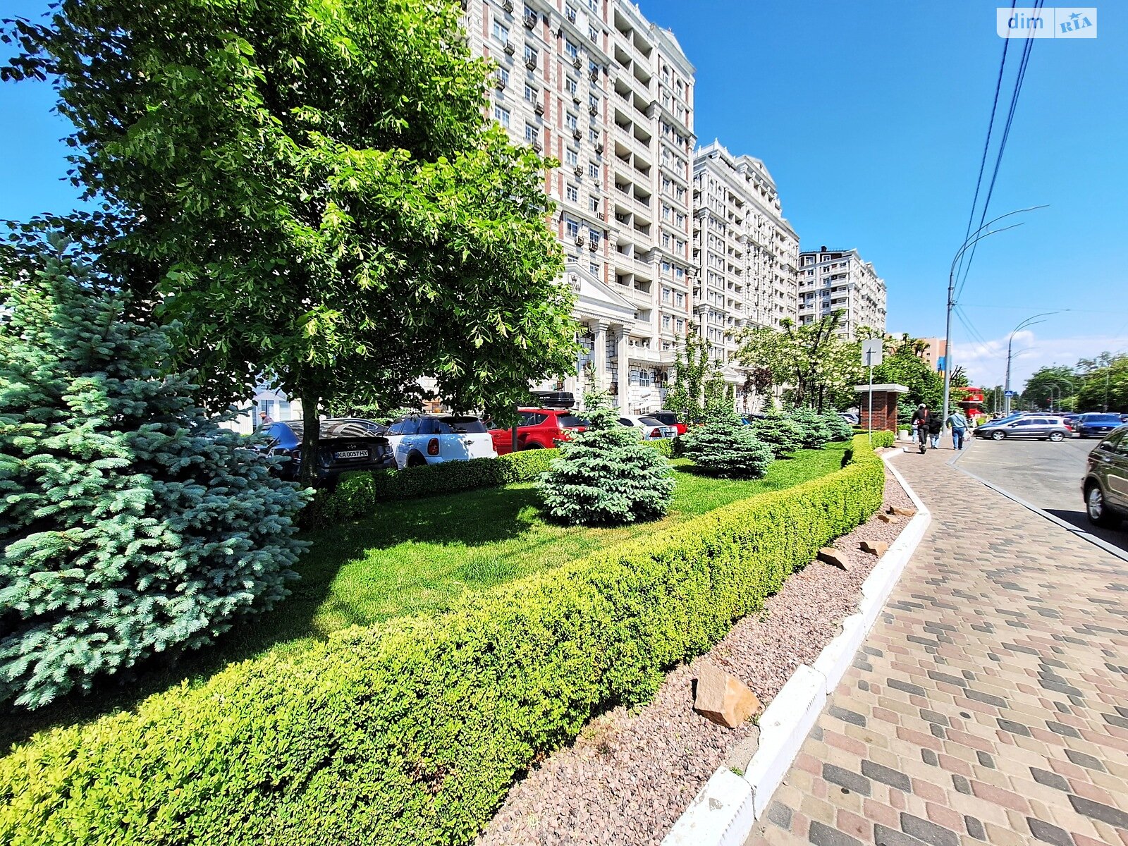 Продажа трехкомнатной квартиры в Киеве, на ул. Михаила Максимовича 26В, район Голосеевский фото 1 Продажа трехкомнатной квартиры в Киеве, на ул. Михаила Максимовича 26В, район Голосеевский фото 1