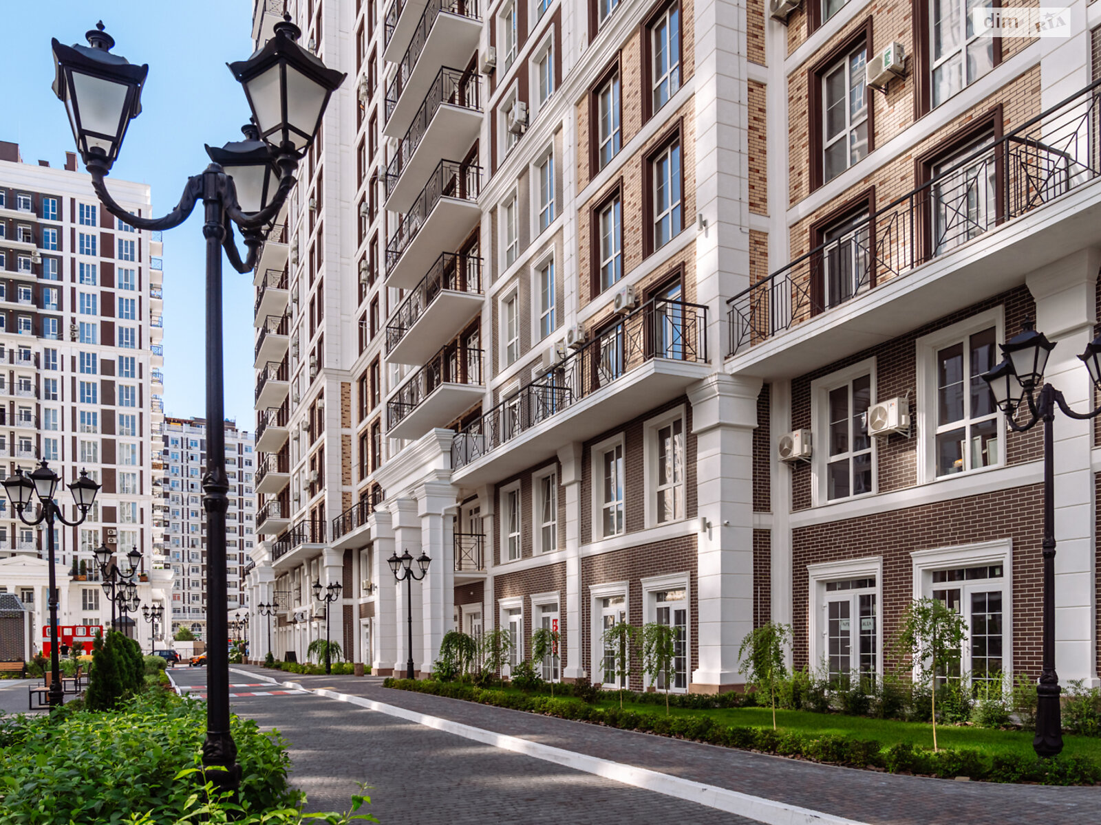 Продажа двухкомнатной квартиры в Киеве, на ул. Михаила Максимовича 24В, район Голосеевский фото 1 Продажа двухкомнатной квартиры в Киеве, на ул. Михаила Максимовича 24В, район Голосеевский фото 1