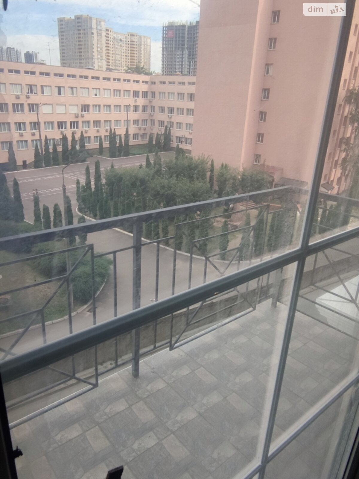 Продажа двухкомнатной квартиры в Киеве, на ул. Михаила Максимовича 24В, район Голосеевский фото 1 Продажа двухкомнатной квартиры в Киеве, на ул. Михаила Максимовича 24В, район Голосеевский фото 1