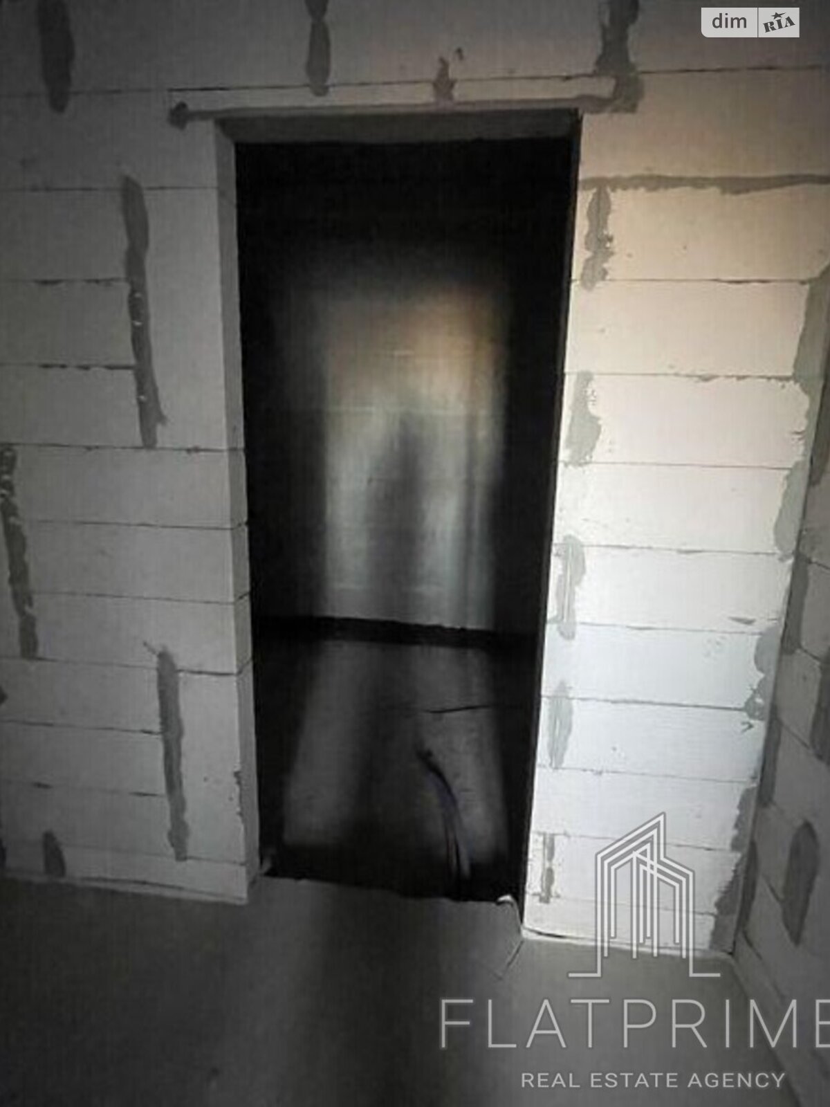 Продажа двухкомнатной квартиры в Киеве, на ул. Михаила Максимовича 24В, район Голосеевский фото 1 Продажа двухкомнатной квартиры в Киеве, на ул. Михаила Максимовича 24В, район Голосеевский фото 1