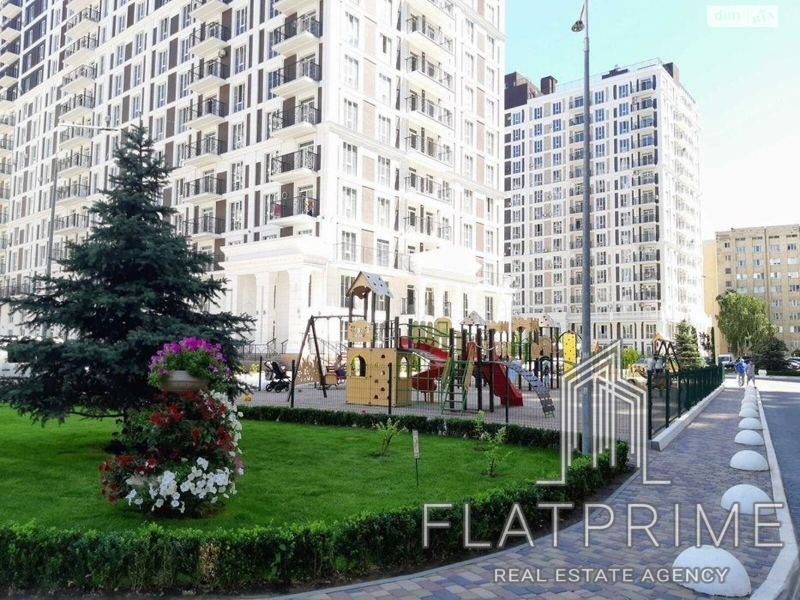 Продажа двухкомнатной квартиры в Киеве, на ул. Михаила Максимовича 24В, район Голосеевский фото 1 Продажа двухкомнатной квартиры в Киеве, на ул. Михаила Максимовича 24В, район Голосеевский фото 1
