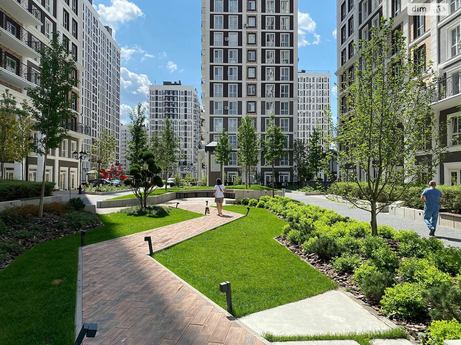 Продаж трикімнатної квартири в Києві, на вул. Михайла Максимовича 26В, район Голосіївський фото 1 Продаж трикімнатної квартири в Києві, на вул. Михайла Максимовича 26В, район Голосіївський фото 1