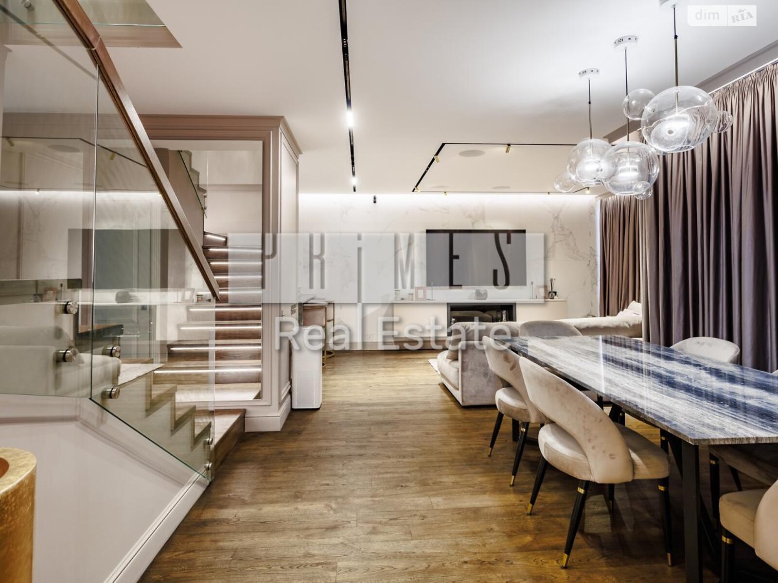 Продажа четырехкомнатной квартиры в Киеве, на ул. Михаила Максимовича 3Г, район Голосеевский фото 1 Продажа четырехкомнатной квартиры в Киеве, на ул. Михаила Максимовича 3Г, район Голосеевский фото 1