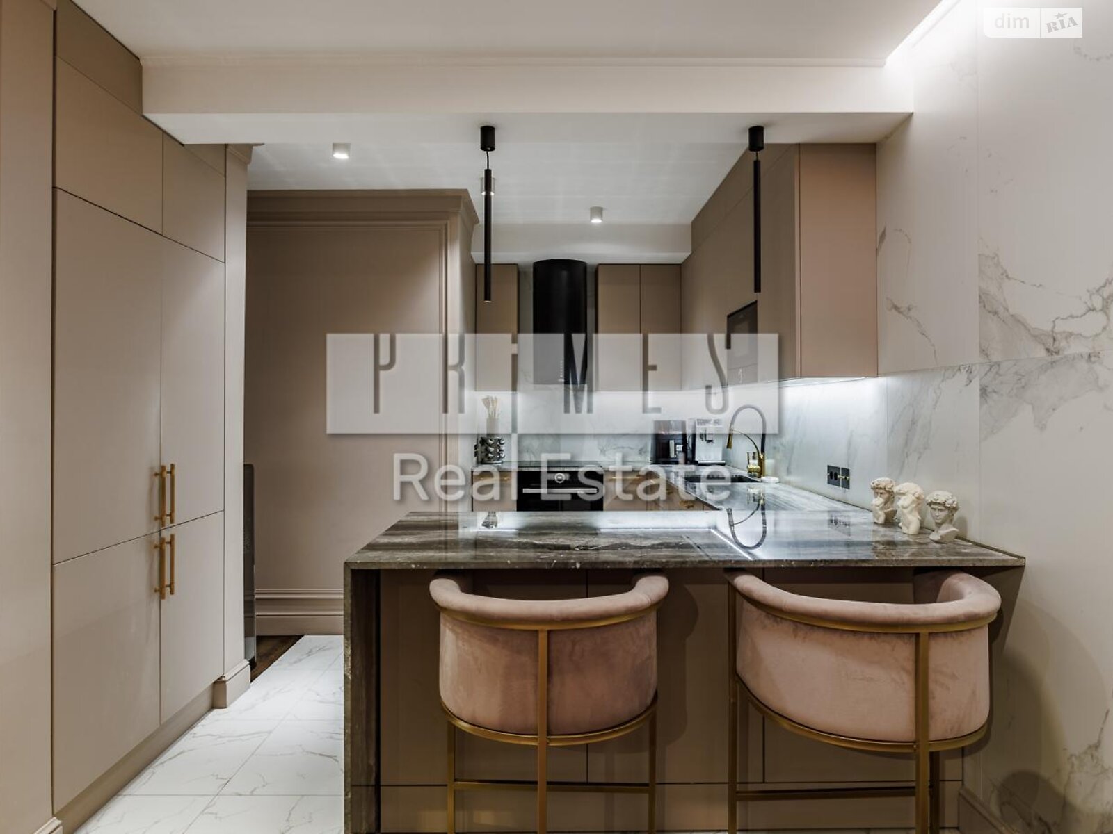 Продажа четырехкомнатной квартиры в Киеве, на ул. Михаила Максимовича 3Г, район Голосеевский фото 1 Продажа четырехкомнатной квартиры в Киеве, на ул. Михаила Максимовича 3Г, район Голосеевский фото 1