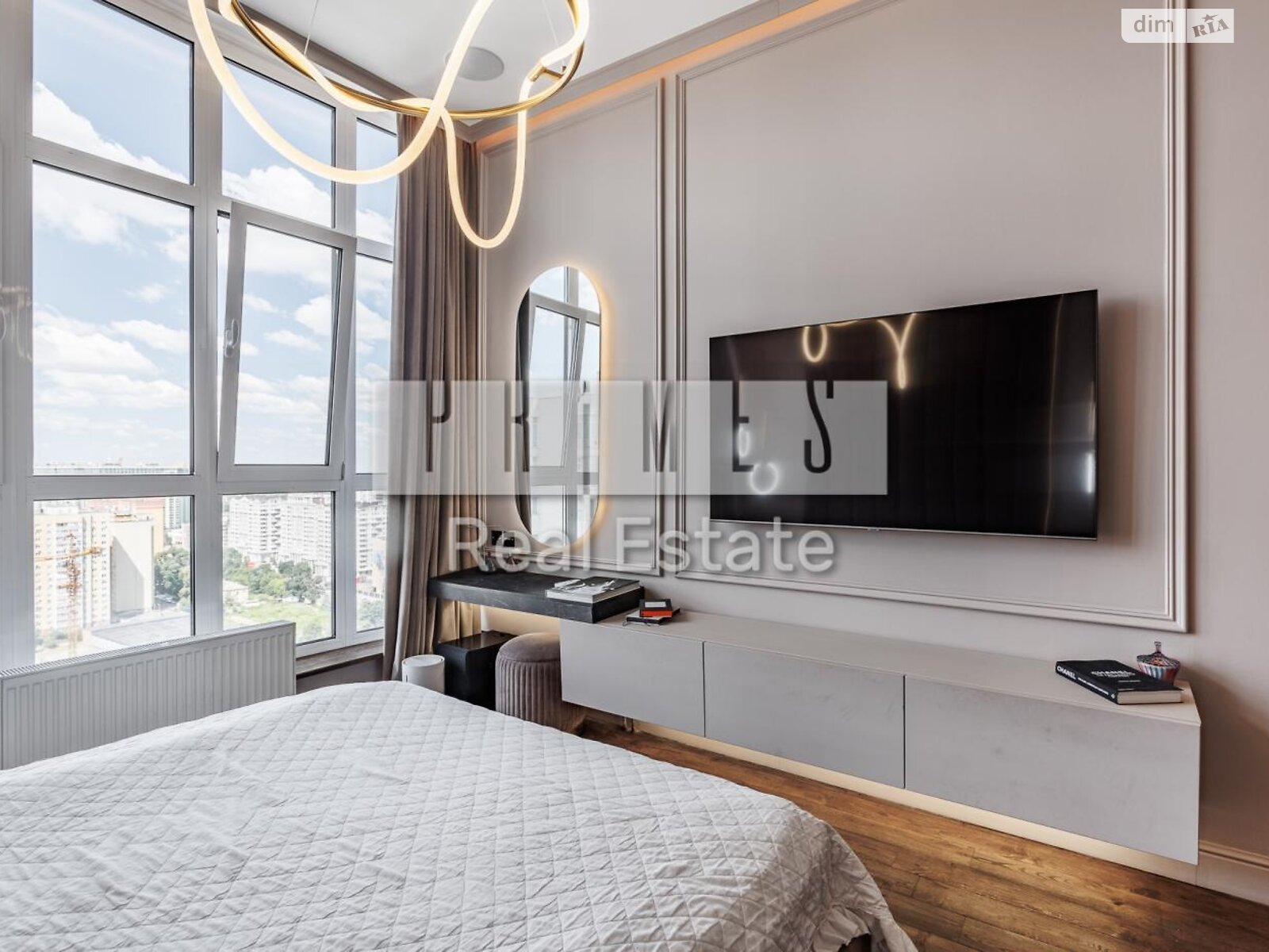 Продажа четырехкомнатной квартиры в Киеве, на ул. Михаила Максимовича 3Г, район Голосеевский фото 1 Продажа четырехкомнатной квартиры в Киеве, на ул. Михаила Максимовича 3Г, район Голосеевский фото 1