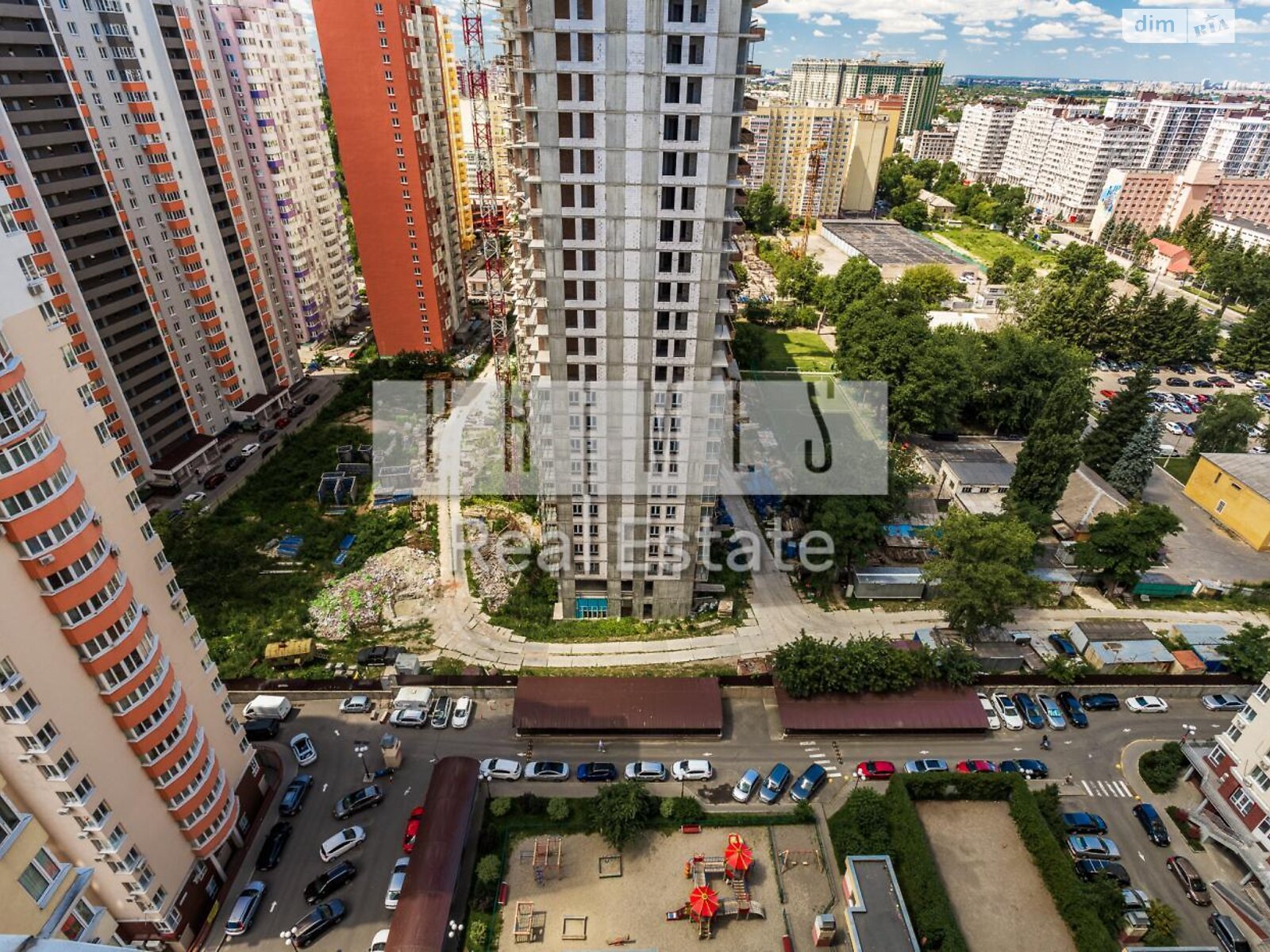 Продажа четырехкомнатной квартиры в Киеве, на ул. Михаила Максимовича 3Г, район Голосеевский фото 1 Продажа четырехкомнатной квартиры в Киеве, на ул. Михаила Максимовича 3Г, район Голосеевский фото 1