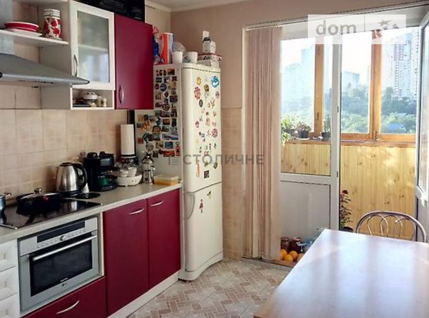 Продажа двухкомнатной квартиры в Киеве, на просп. Науки 94, район Голосеевский фото 1 Продажа двухкомнатной квартиры в Киеве, на просп. Науки 94, район Голосеевский фото 1