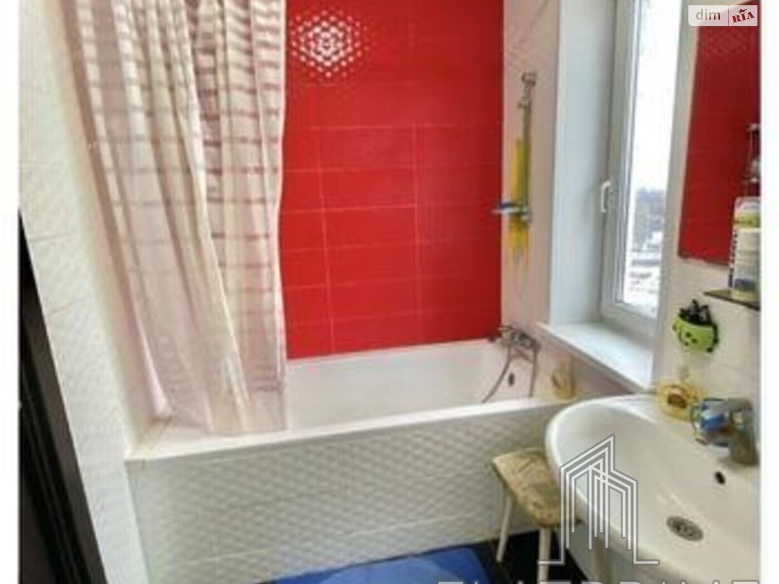 Продажа трехкомнатной квартиры в Киеве, на просп. Науки 54Б, район Голосеевский фото 1 Продажа трехкомнатной квартиры в Киеве, на просп. Науки 54Б, район Голосеевский фото 1