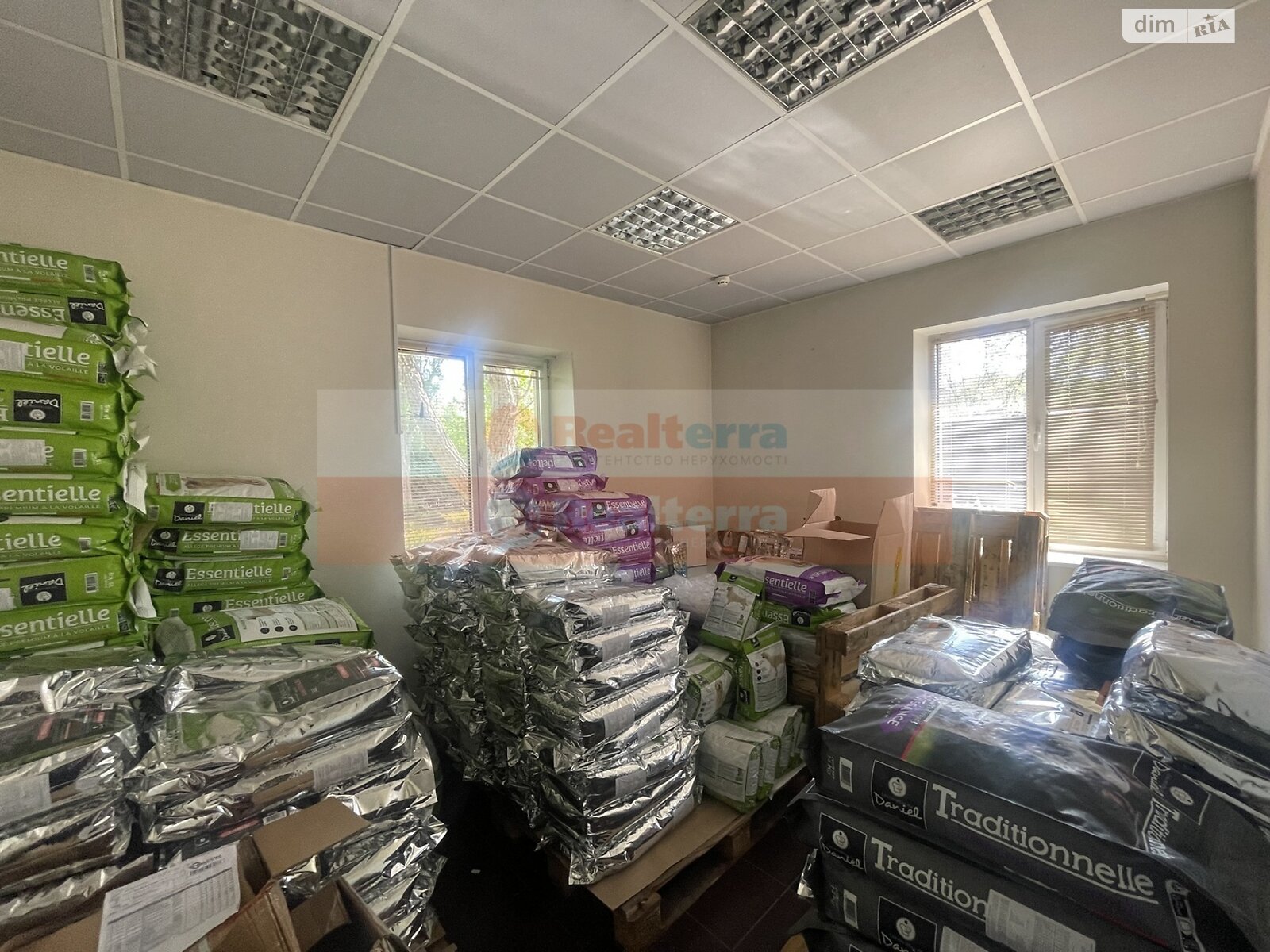 Продажа пятикомнатной квартиры в Киеве, на просп. Науки 42/1 корпус 4, район Голосеевский фото 1 Продажа пятикомнатной квартиры в Киеве, на просп. Науки 42/1 корпус 4, район Голосеевский фото 1