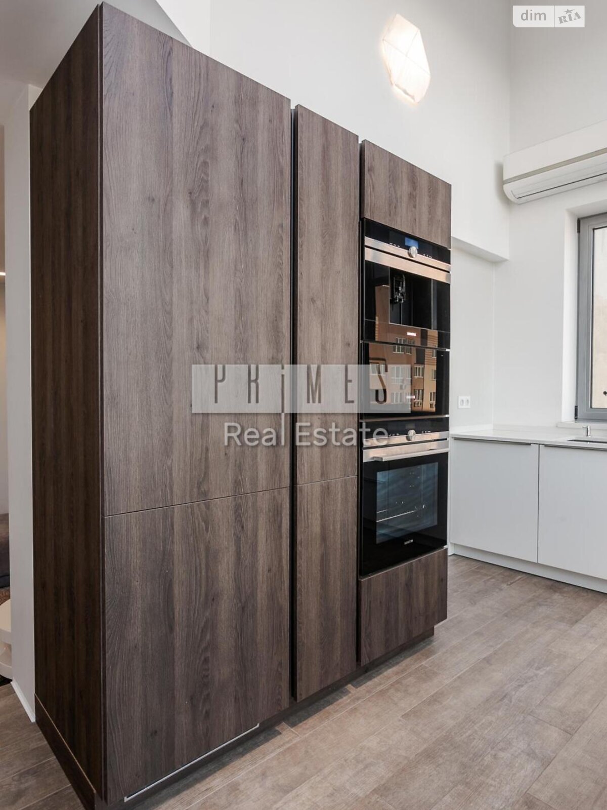 Продажа трехкомнатной квартиры в Киеве, на просп. Науки 69, район Голосеевский фото 1 Продажа трехкомнатной квартиры в Киеве, на просп. Науки 69, район Голосеевский фото 1