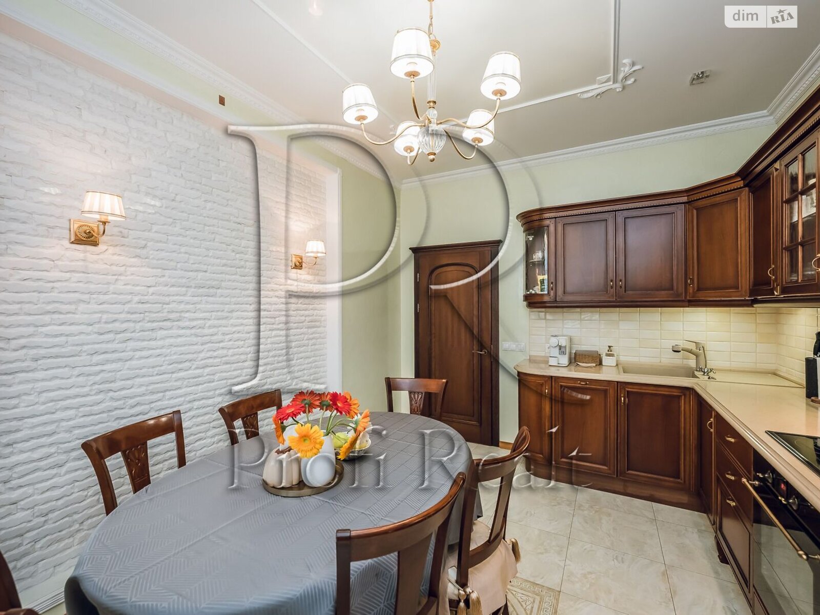 Продаж трикімнатної квартири в Києві, на просп. Науки 30, район Голосіївський фото 1 Продаж трикімнатної квартири в Києві, на просп. Науки 30, район Голосіївський фото 1