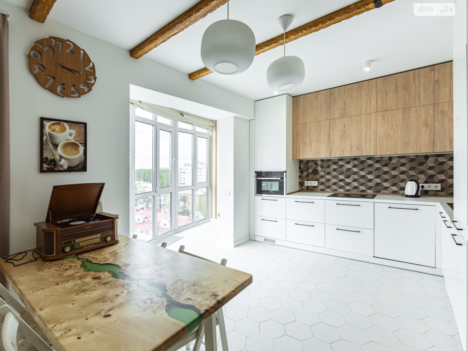 Продажа четырехкомнатной квартиры в Киеве, на просп. Науки 80А/73, район Голосеевский фото 1