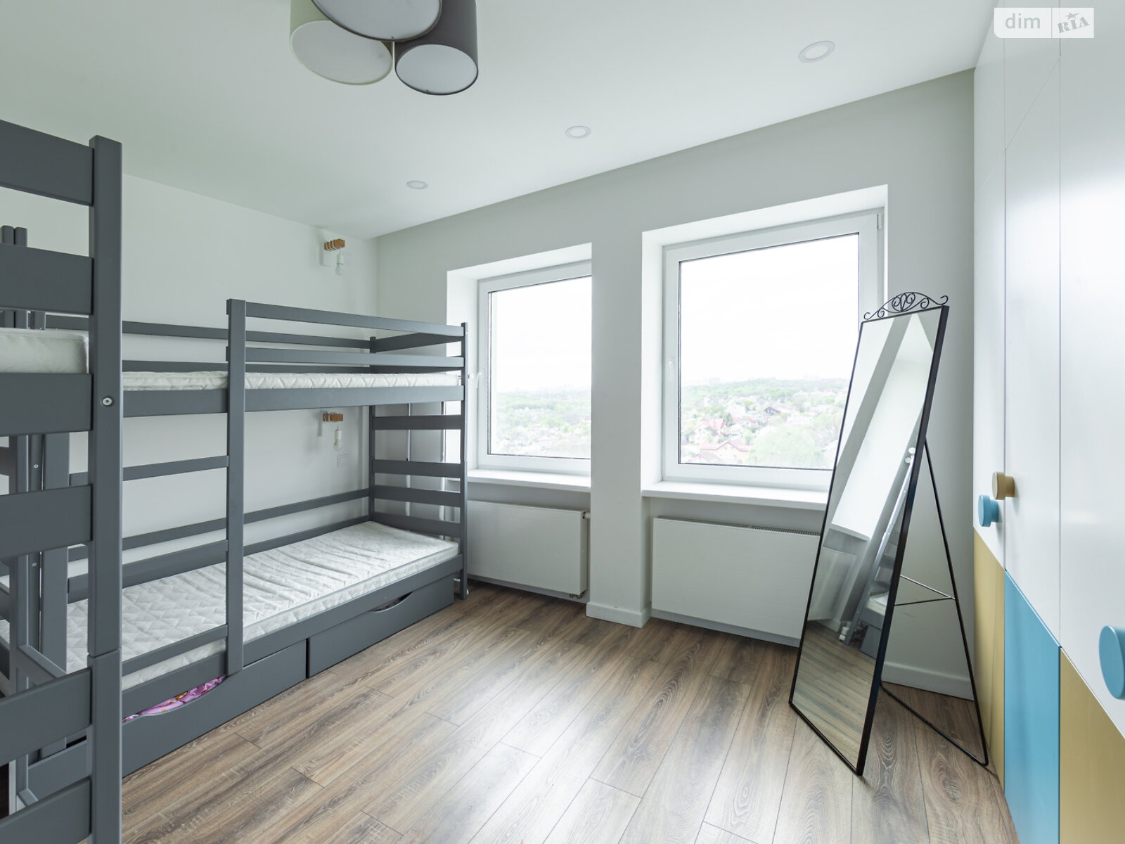 Продажа четырехкомнатной квартиры в Киеве, на просп. Науки 80А/73, район Голосеевский фото 1