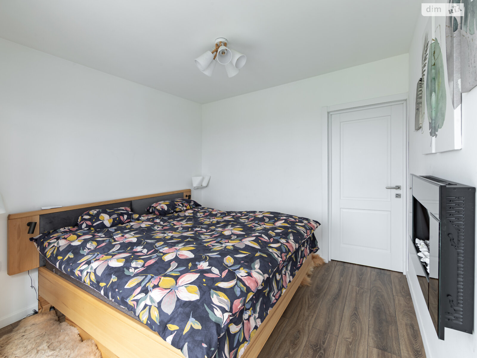 Продажа четырехкомнатной квартиры в Киеве, на просп. Науки 80А/73, район Голосеевский фото 1