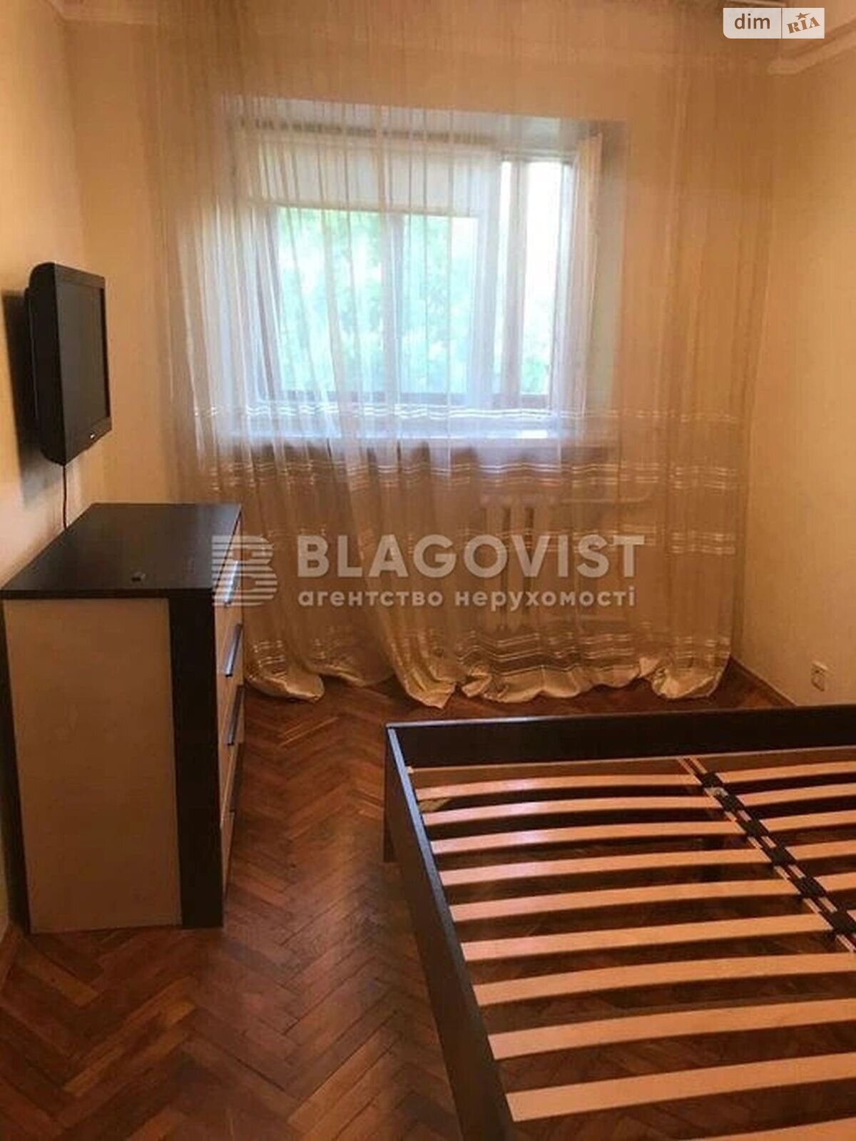 Продажа двухкомнатной квартиры в Киеве, на ул. Никольско-Ботаническая 6/8, район Голосеевский фото 1 Продажа двухкомнатной квартиры в Киеве, на ул. Никольско-Ботаническая 6/8, район Голосеевский фото 1