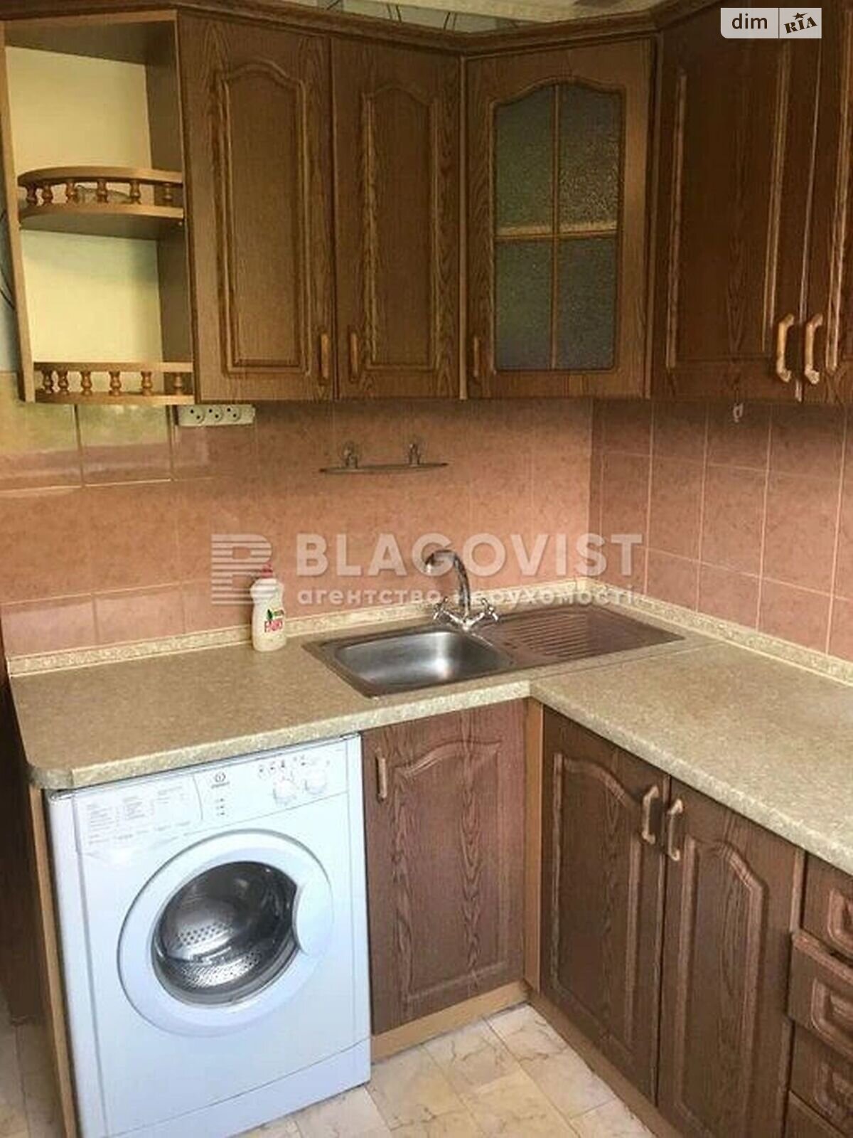 Продажа двухкомнатной квартиры в Киеве, на ул. Никольско-Ботаническая 6/8, район Голосеевский фото 1 Продажа двухкомнатной квартиры в Киеве, на ул. Никольско-Ботаническая 6/8, район Голосеевский фото 1