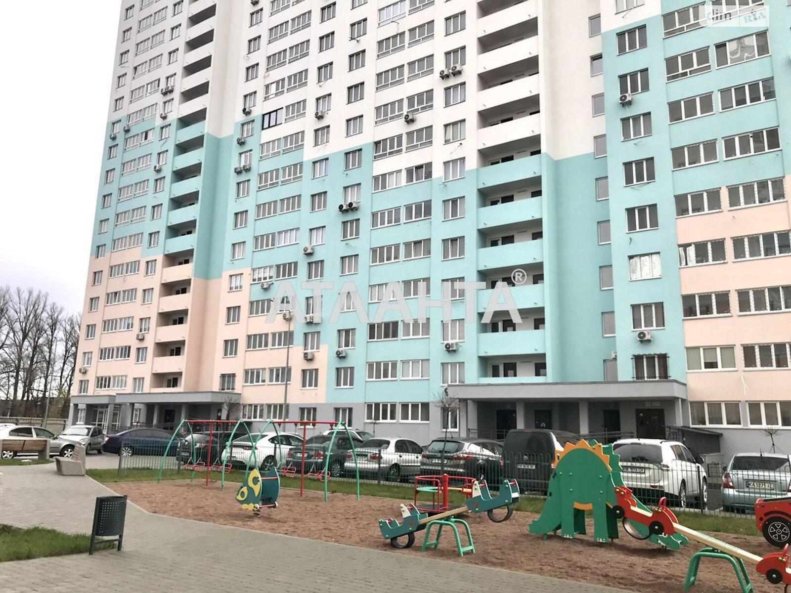 Продаж однокімнатної квартири в Києві, на шосе Одеське, район Голосіївський фото 1
