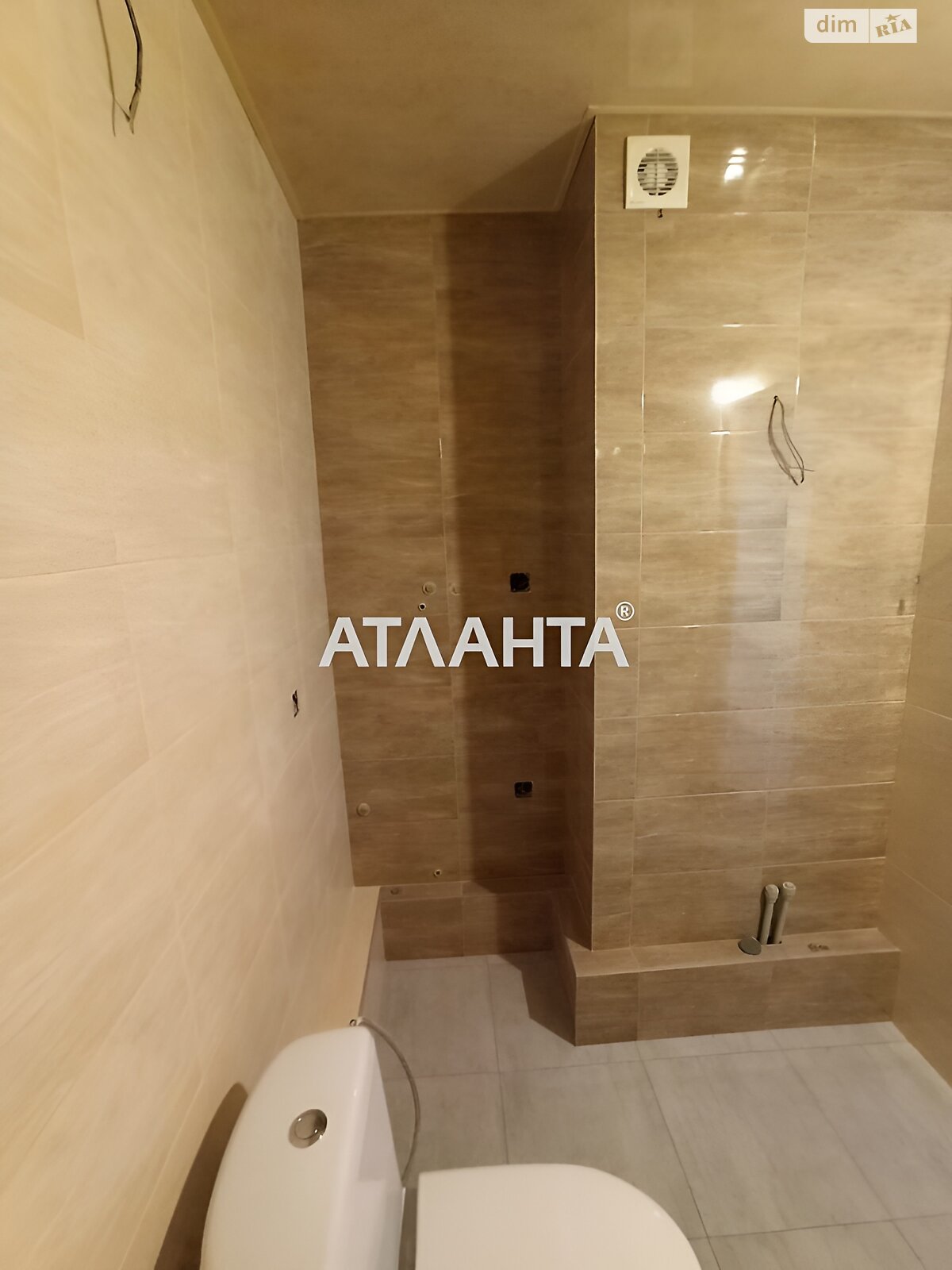 Продажа однокомнатной квартиры в Киеве, на шоссе Одесское, район Голосеевский фото 1 Продажа однокомнатной квартиры в Киеве, на шоссе Одесское, район Голосеевский фото 1