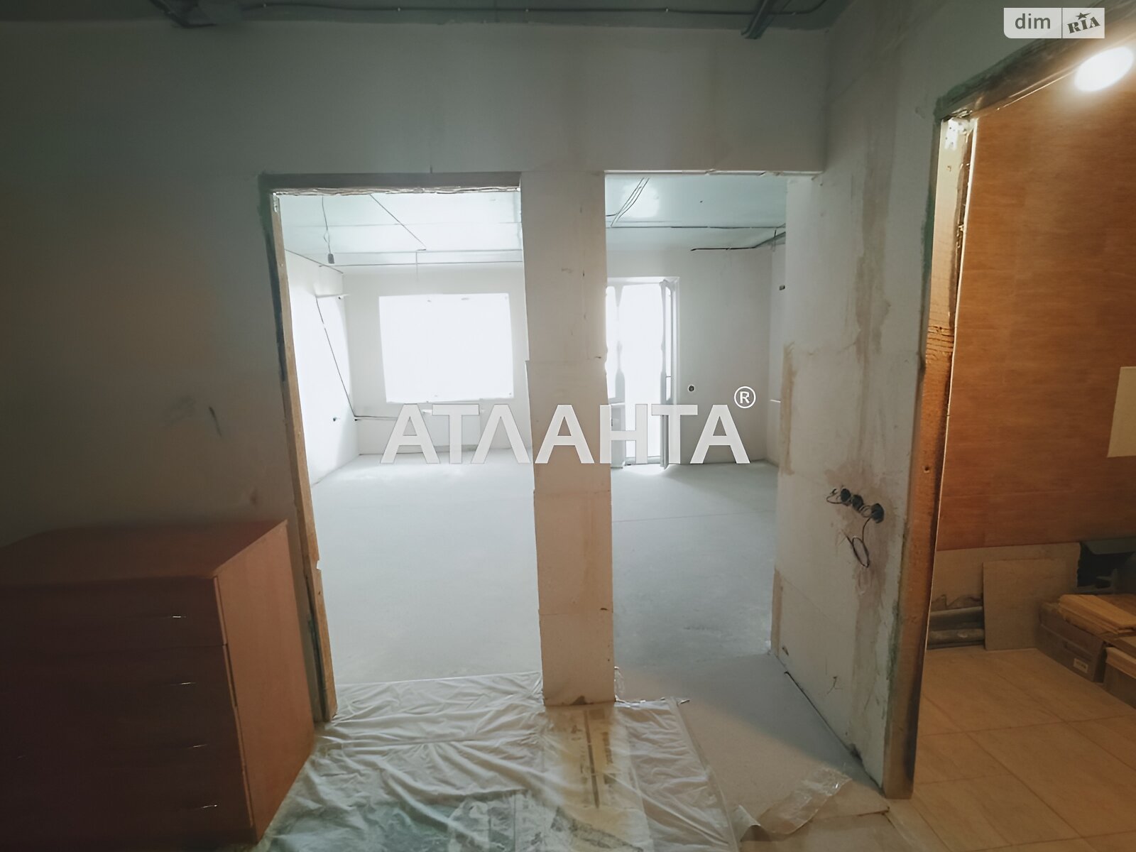 Продажа однокомнатной квартиры в Киеве, на шоссе Одесское, район Голосеевский фото 1 Продажа однокомнатной квартиры в Киеве, на шоссе Одесское, район Голосеевский фото 1