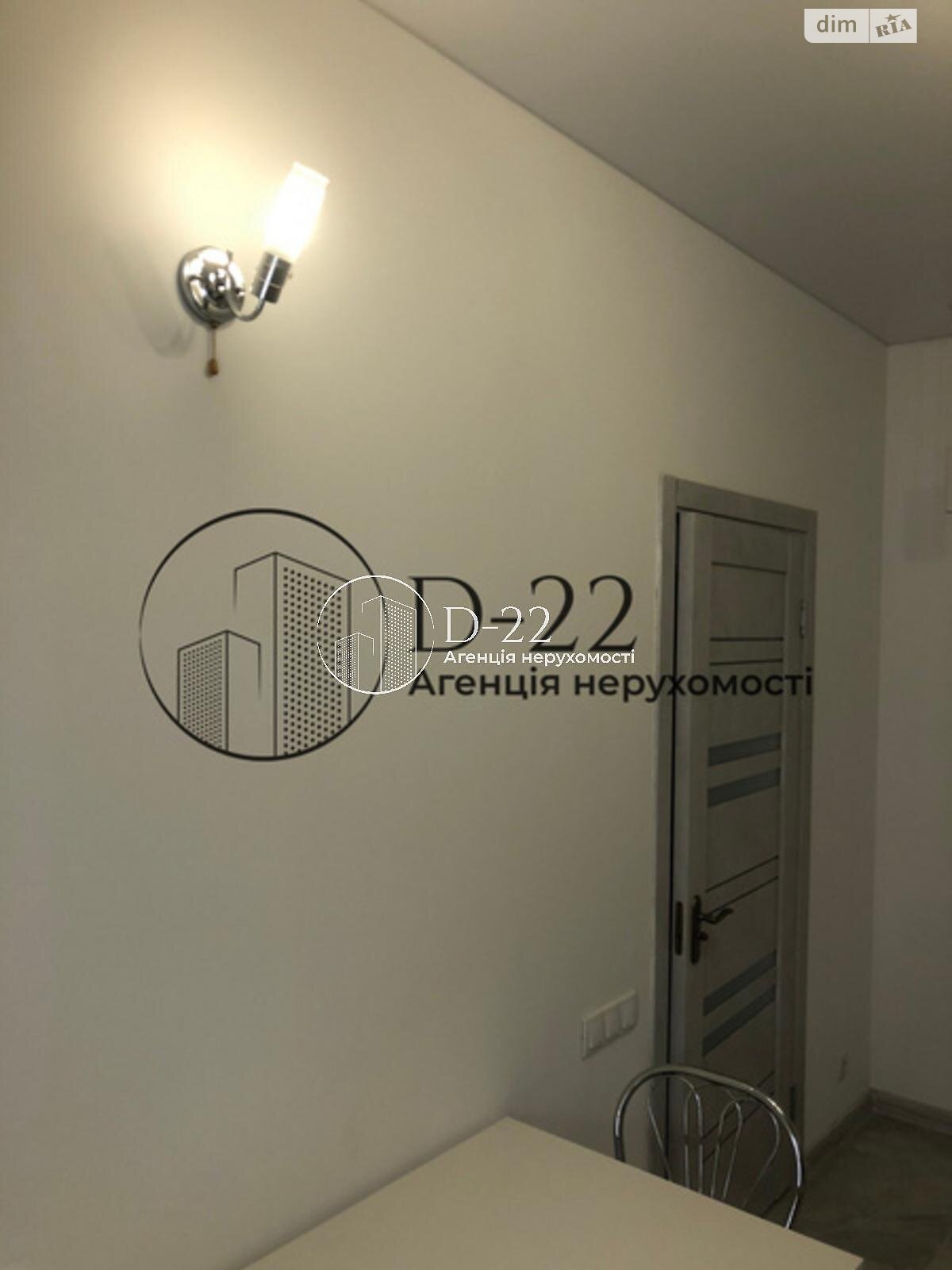 Продаж однокімнатної квартири в Києві, на вул. Михайла Максимовича 24-28, район Голосіївський фото 1 Продаж однокімнатної квартири в Києві, на вул. Михайла Максимовича 24-28, район Голосіївський фото 1