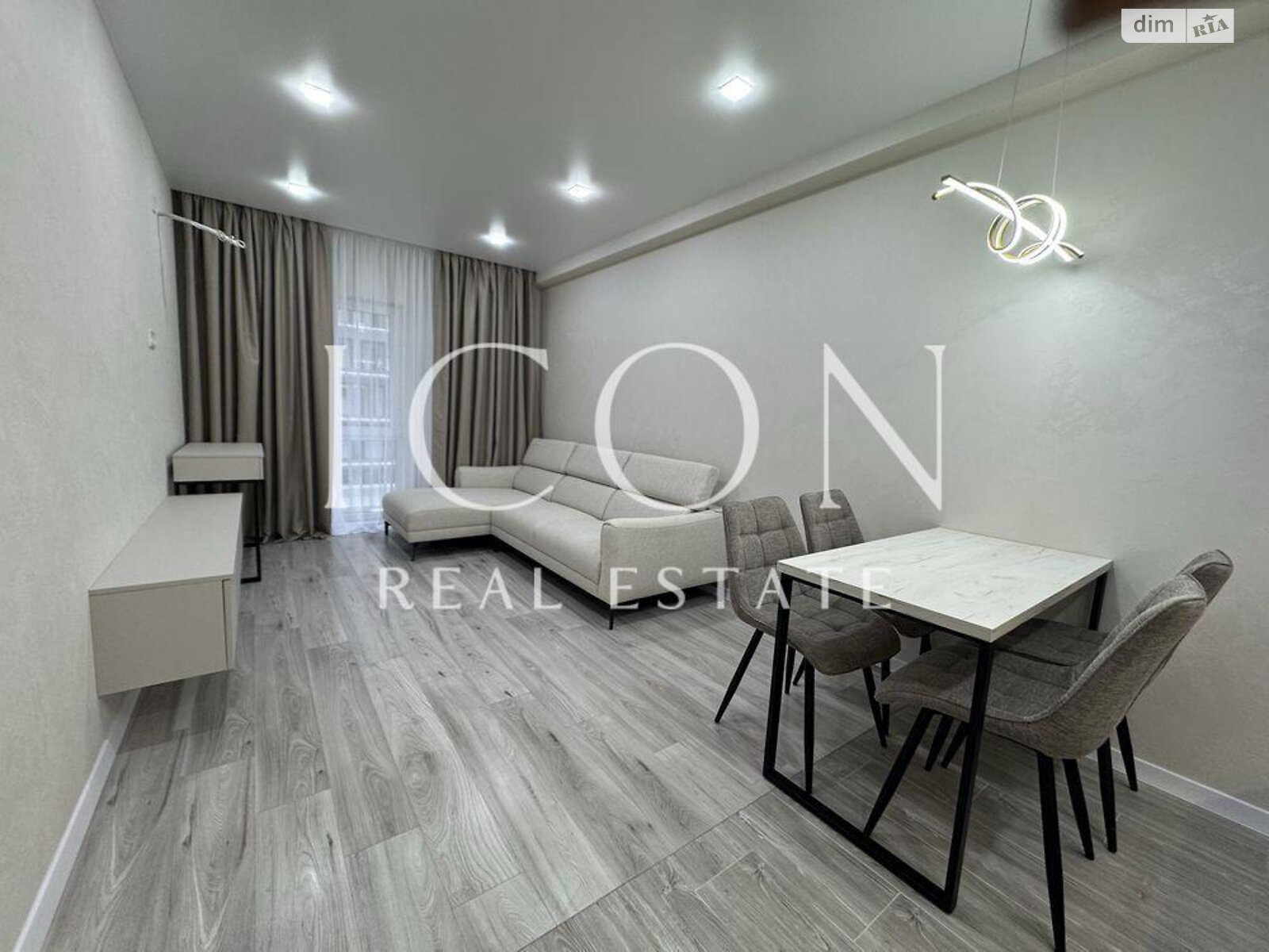 Продажа однокомнатной квартиры в Киеве, на ул. Михаила Максимовича 24, район Голосеевский фото 1