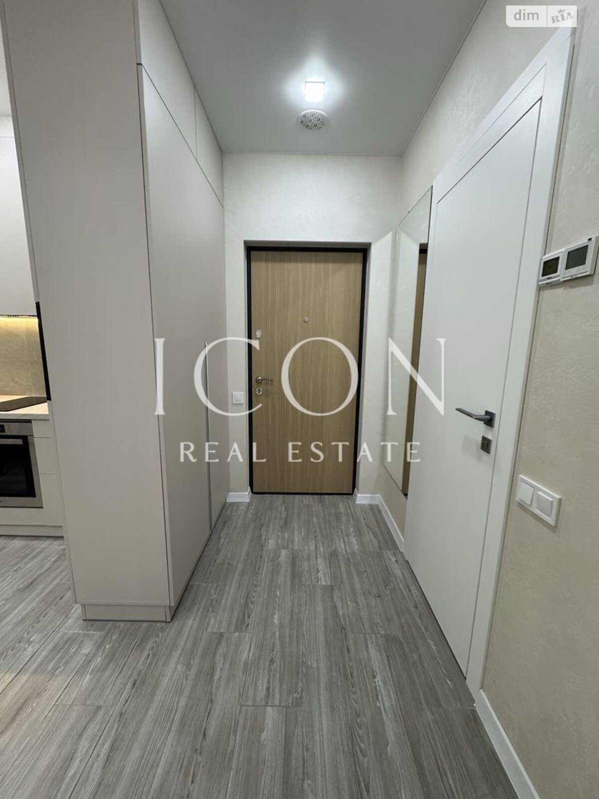 Продажа однокомнатной квартиры в Киеве, на ул. Михаила Максимовича 24, район Голосеевский фото 1