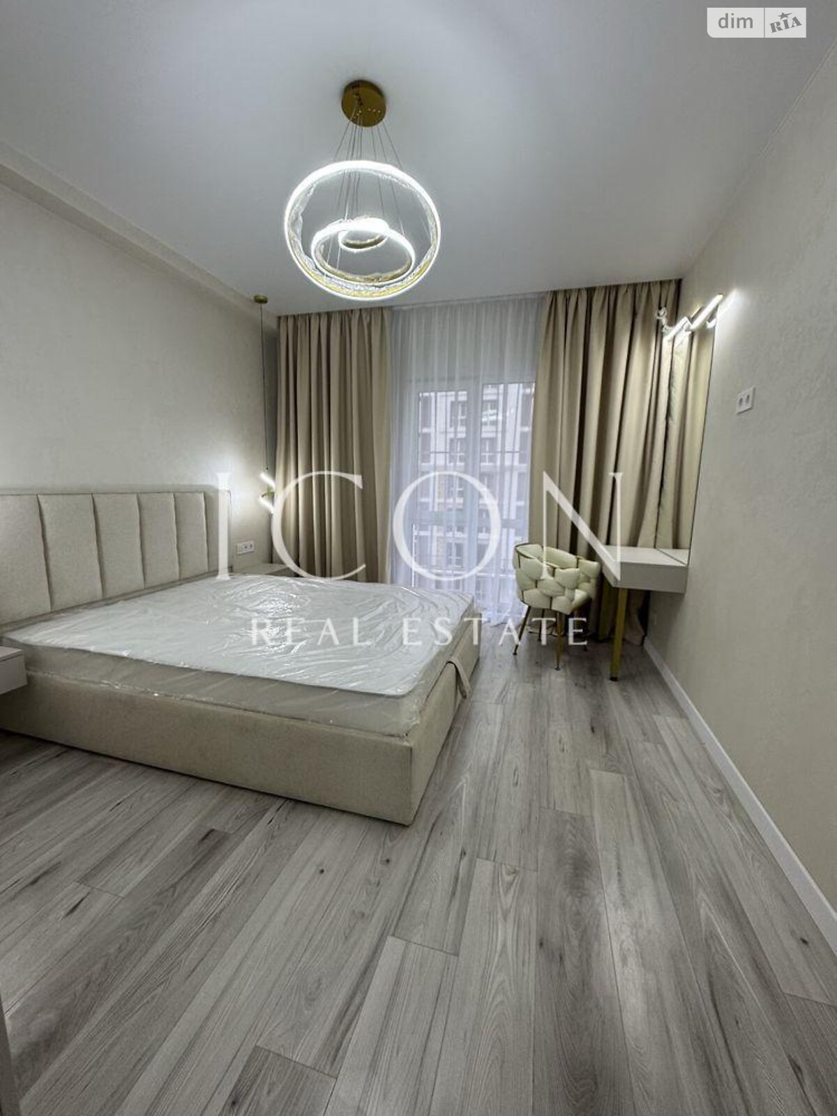 Продажа однокомнатной квартиры в Киеве, на ул. Михаила Максимовича 24, район Голосеевский фото 1