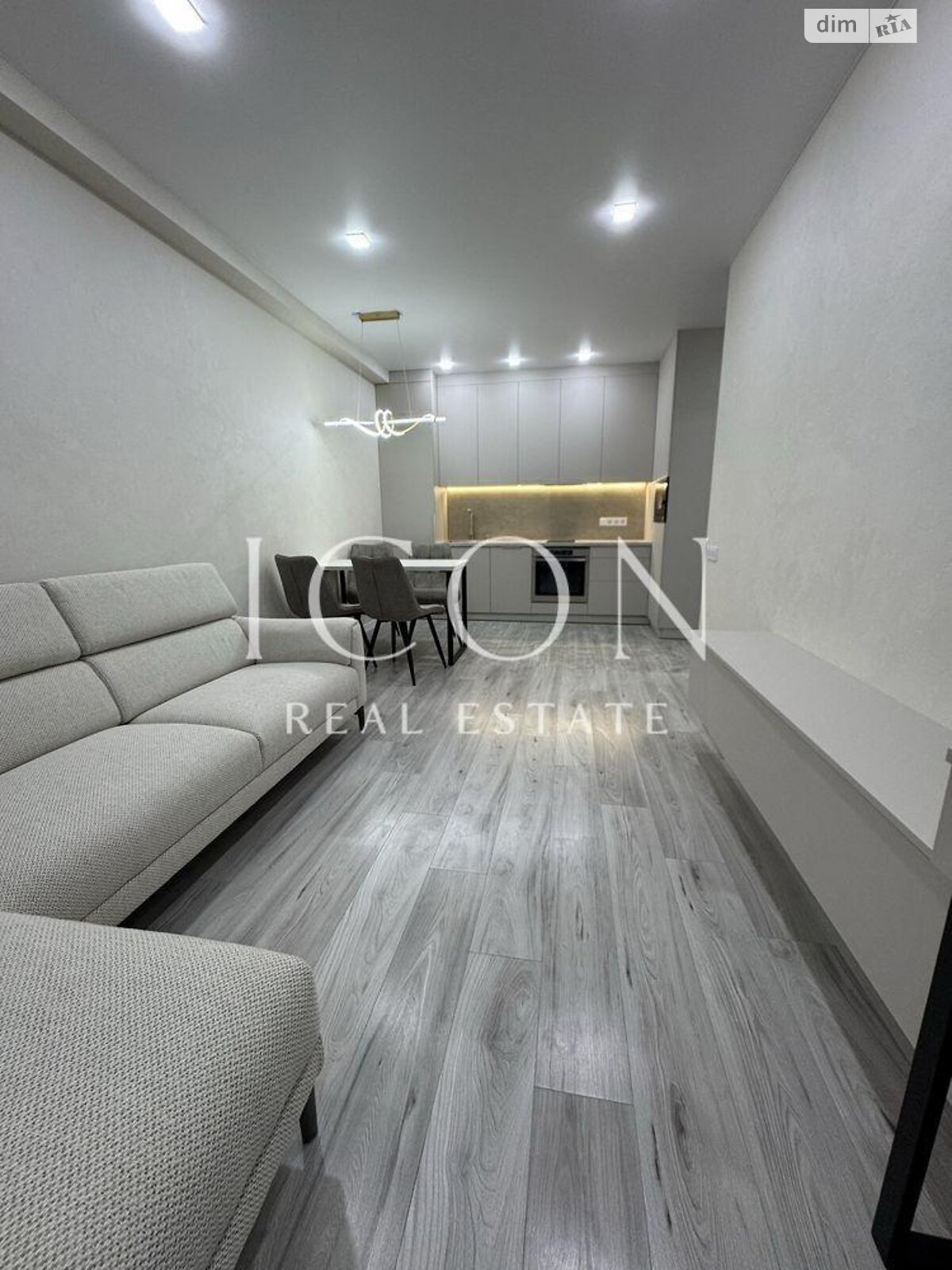 Продажа однокомнатной квартиры в Киеве, на ул. Михаила Максимовича 24, район Голосеевский фото 1