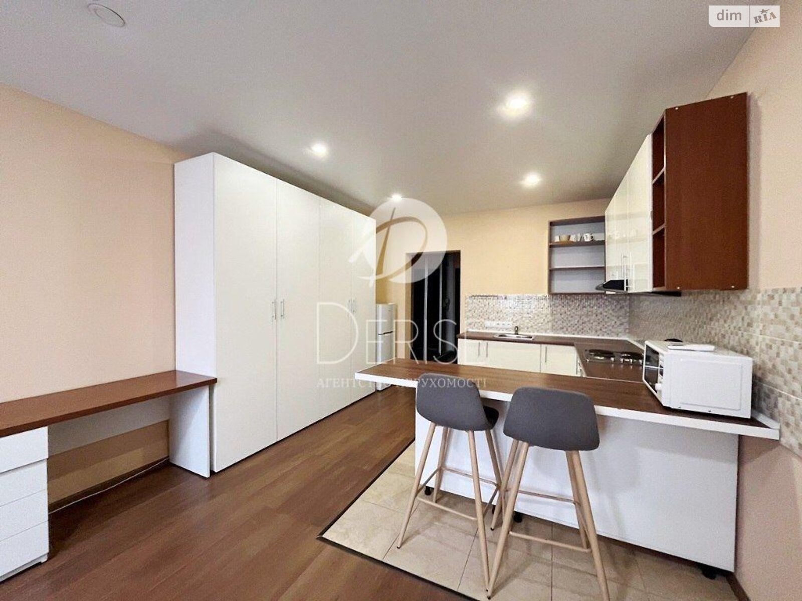 Продажа однокомнатной квартиры в Киеве, на ул. Михаила Максимовича 26, район Голосеевский фото 1