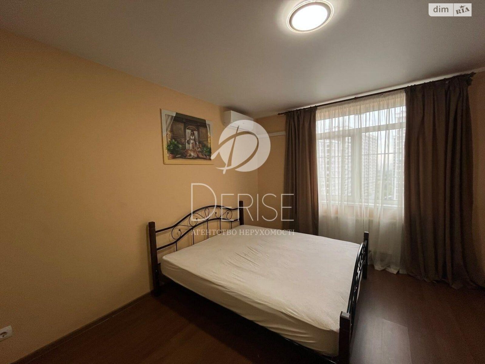 Продажа однокомнатной квартиры в Киеве, на ул. Михаила Максимовича 26, район Голосеевский фото 1