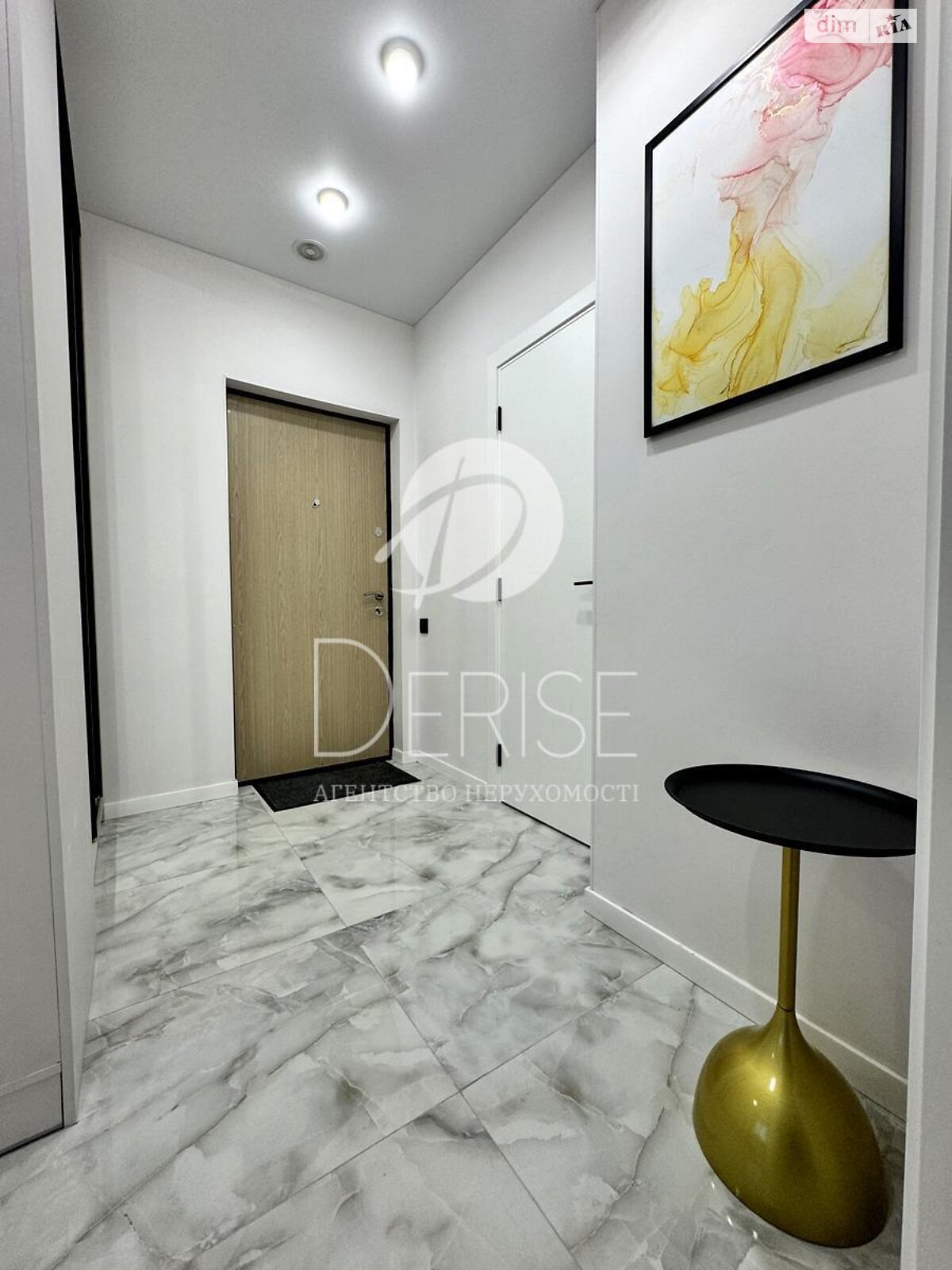 Продажа двухкомнатной квартиры в Киеве, на ул. Михаила Максимовича 26, район Голосеевский фото 1