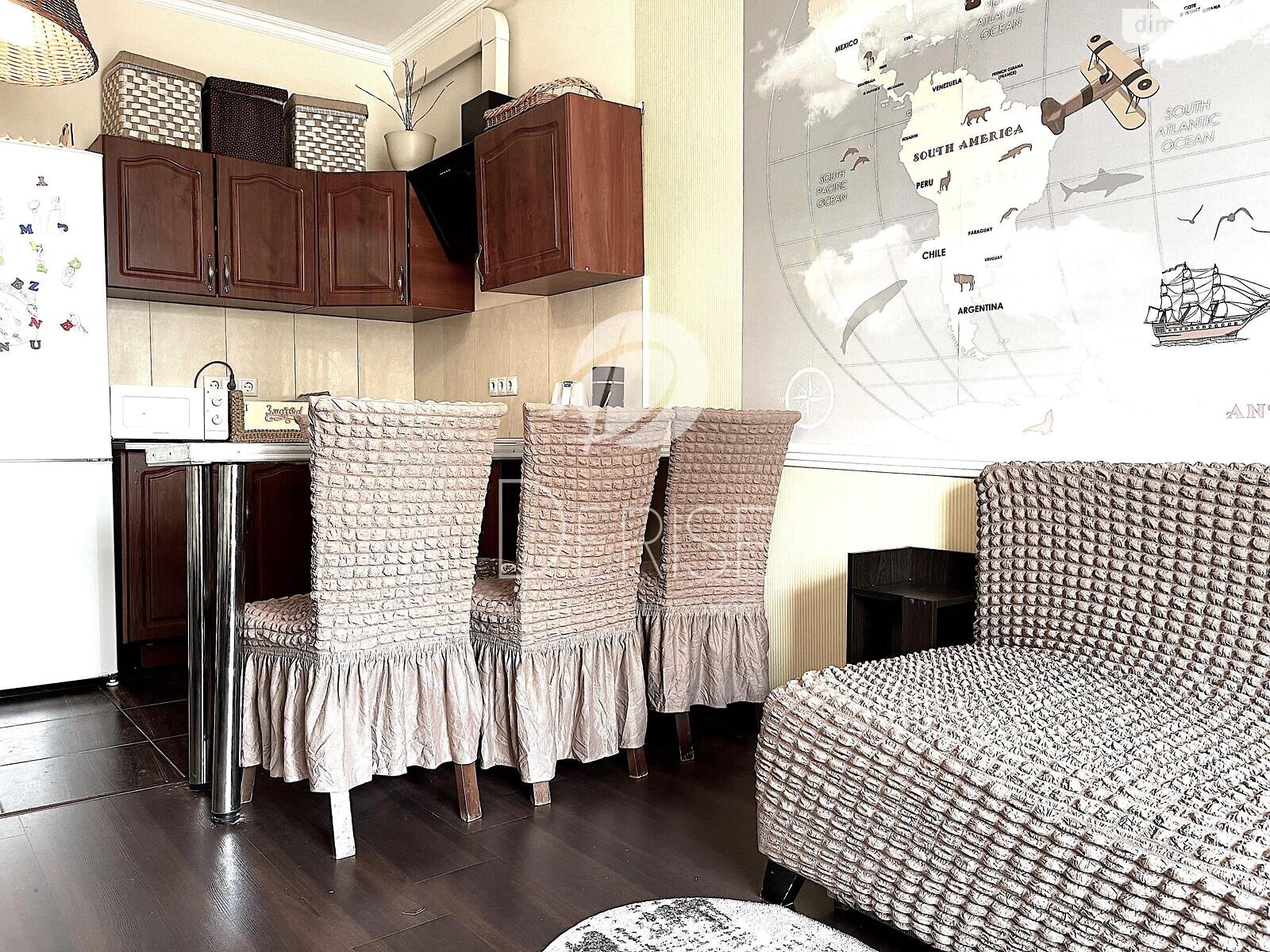 Продажа однокомнатной квартиры в Киеве, на ул. Михаила Максимовича 26, район Голосеевский фото 1