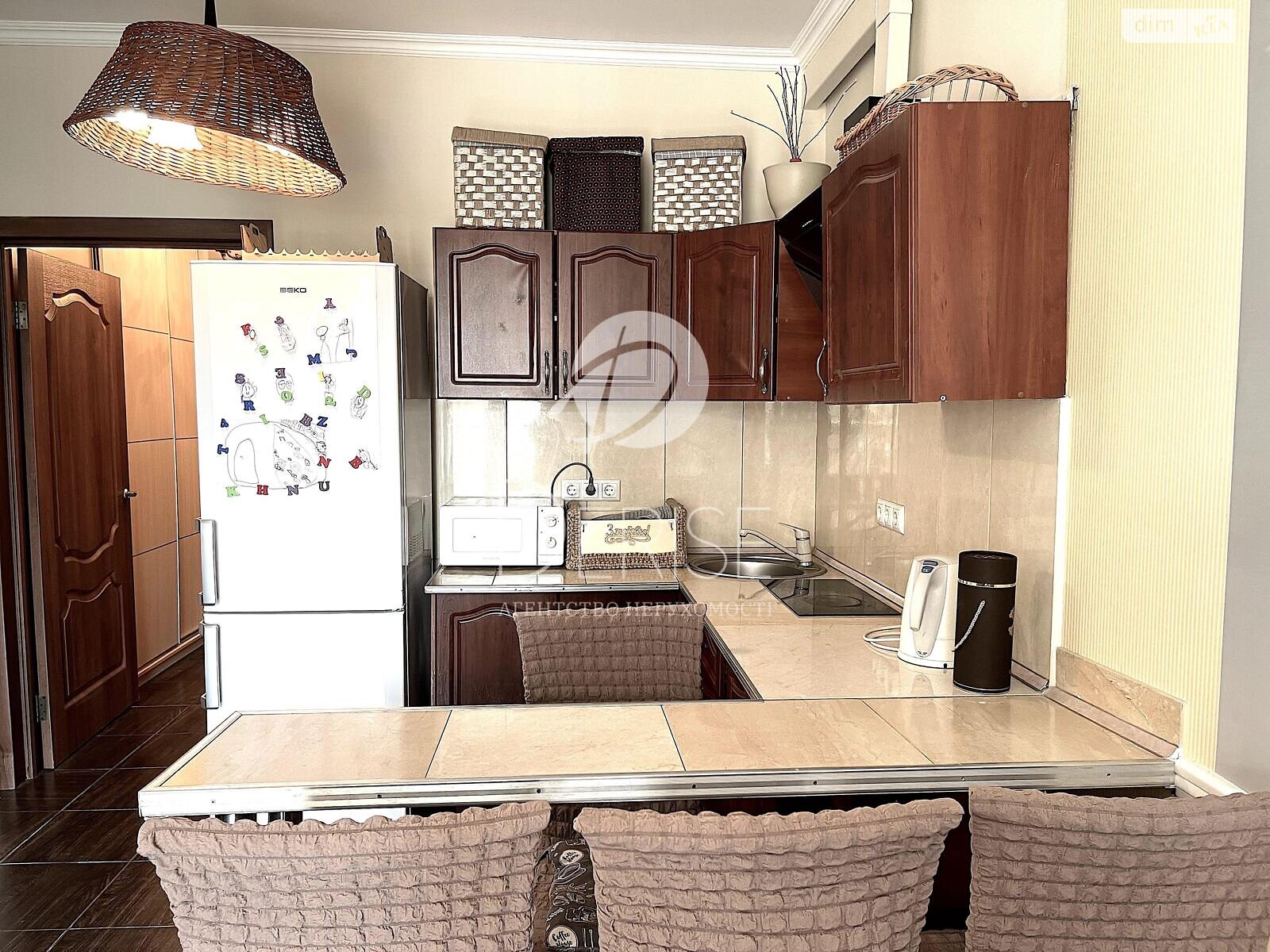 Продажа однокомнатной квартиры в Киеве, на ул. Михаила Максимовича 26, район Голосеевский фото 1