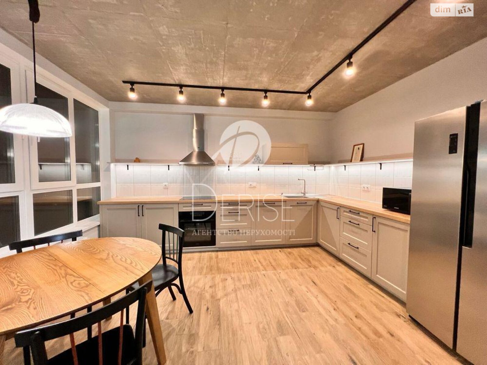 Продажа двухкомнатной квартиры в Киеве, на ул. Михаила Максимовича 32, район Голосеевский фото 1