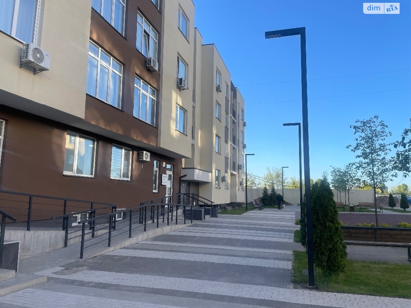 Продаж однокімнатної квартири в Києві, на вул. Михайла Дерегуса, район Голосіївський фото 1 Продаж однокімнатної квартири в Києві, на вул. Михайла Дерегуса, район Голосіївський фото 1