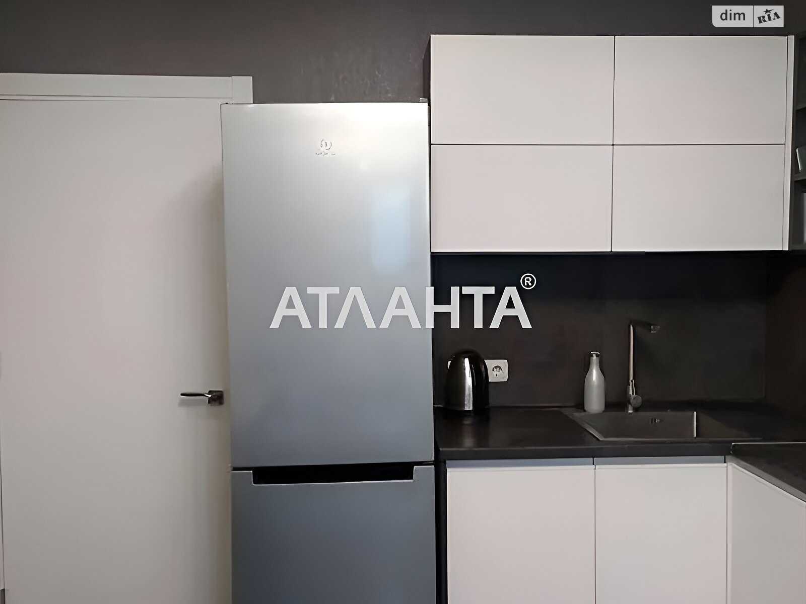 Продаж однокімнатної квартири в Києві, на вул. Приміська, район Голосіївський фото 1 Продаж однокімнатної квартири в Києві, на вул. Приміська, район Голосіївський фото 1