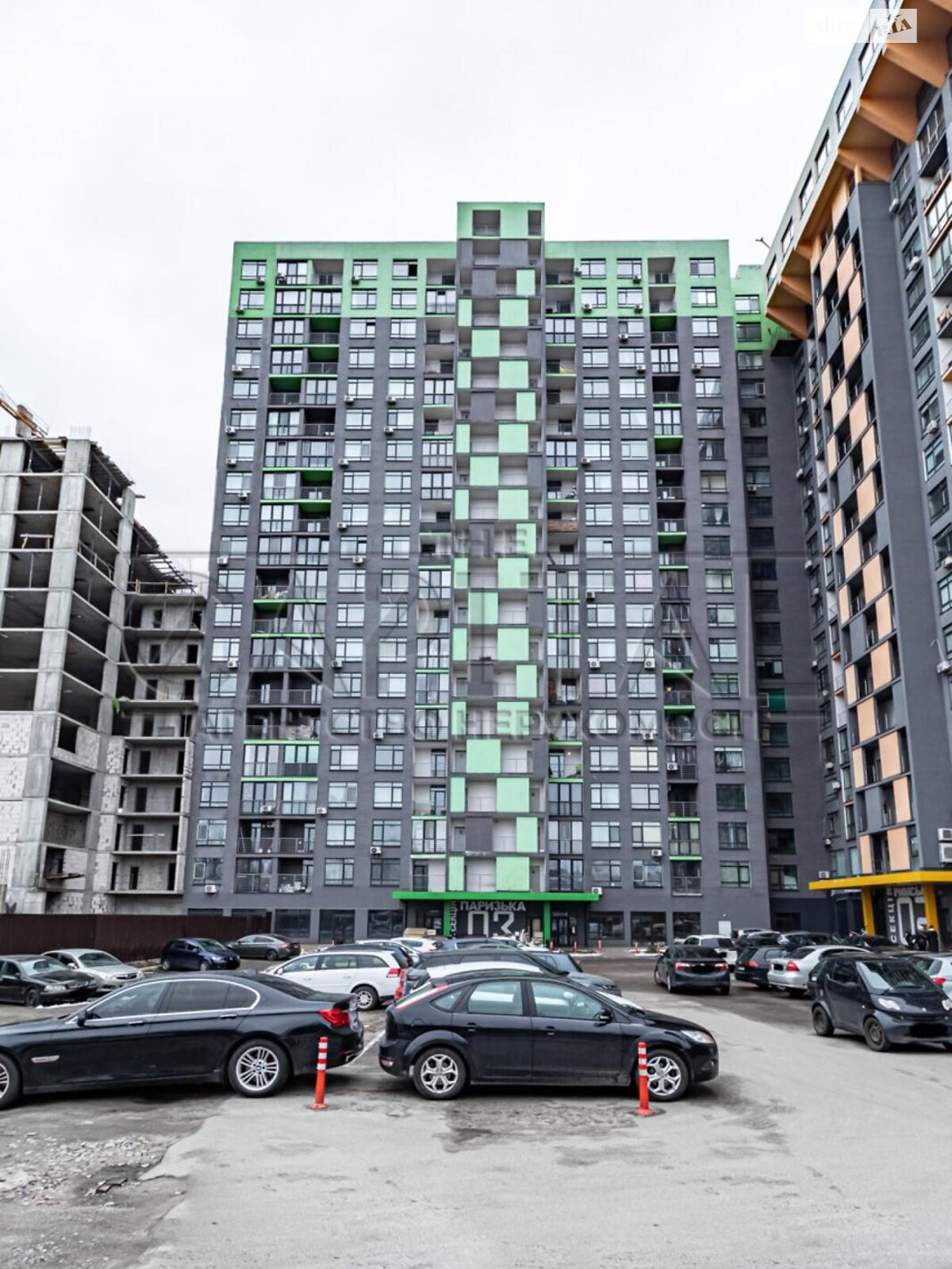 Продажа трехкомнатной квартиры в Киеве, на ул. Ракетная 24, район Голосеевский фото 1 Продажа трехкомнатной квартиры в Киеве, на ул. Ракетная 24, район Голосеевский фото 1