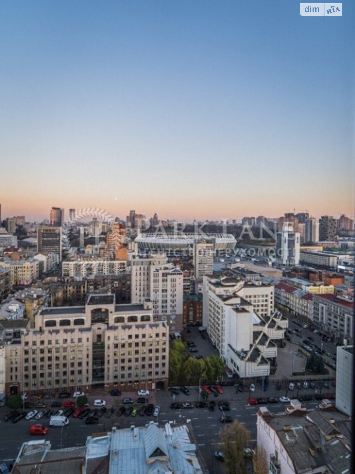 Продажа четырехкомнатной квартиры в Киеве, на ул. Саксаганского 37К, район Голосеевский фото 1