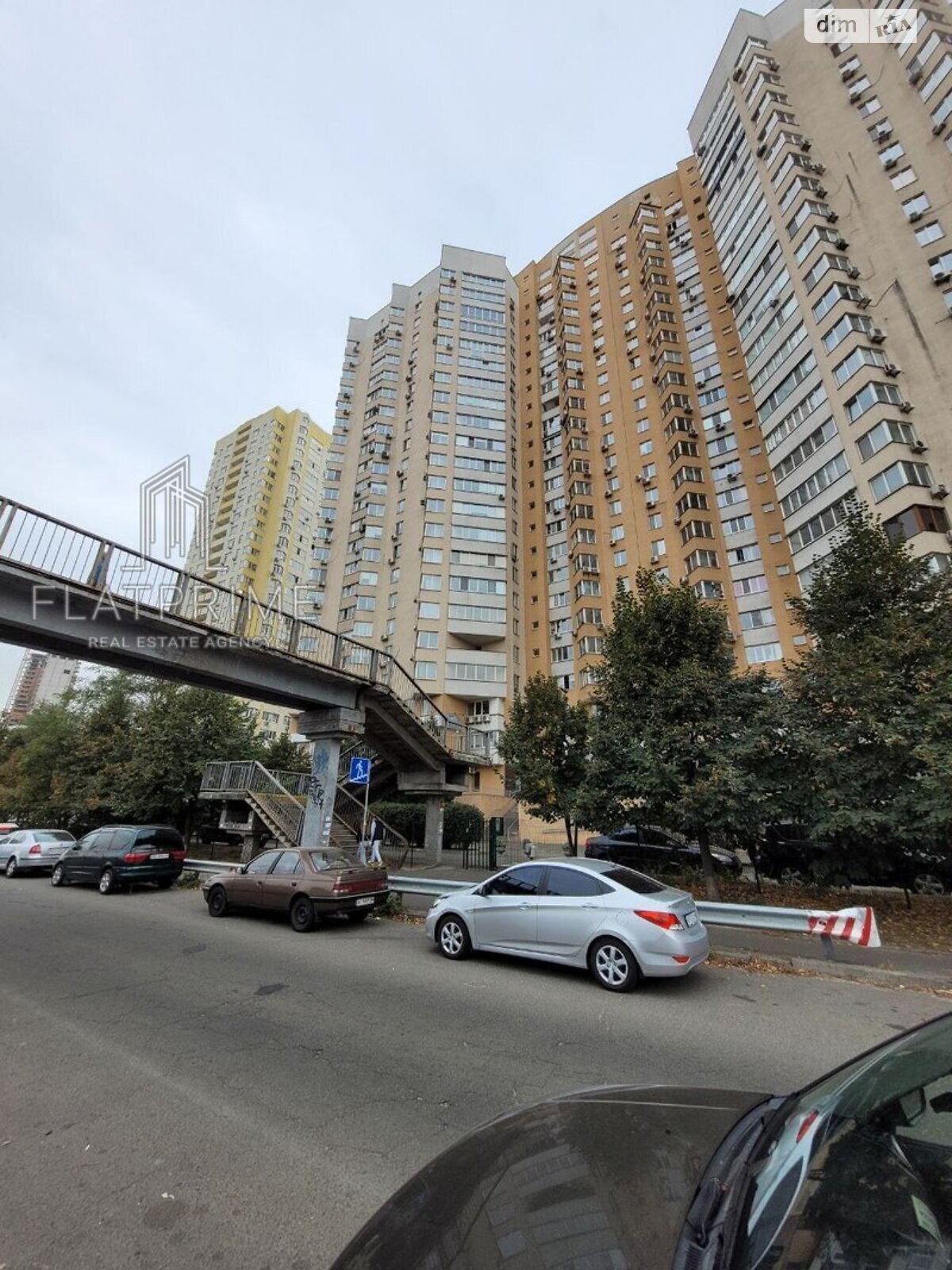 Продажа двухкомнатной квартиры в Киеве, на ул. Саперно-Слободская 22, район Голосеевский фото 1 Продажа двухкомнатной квартиры в Киеве, на ул. Саперно-Слободская 22, район Голосеевский фото 1