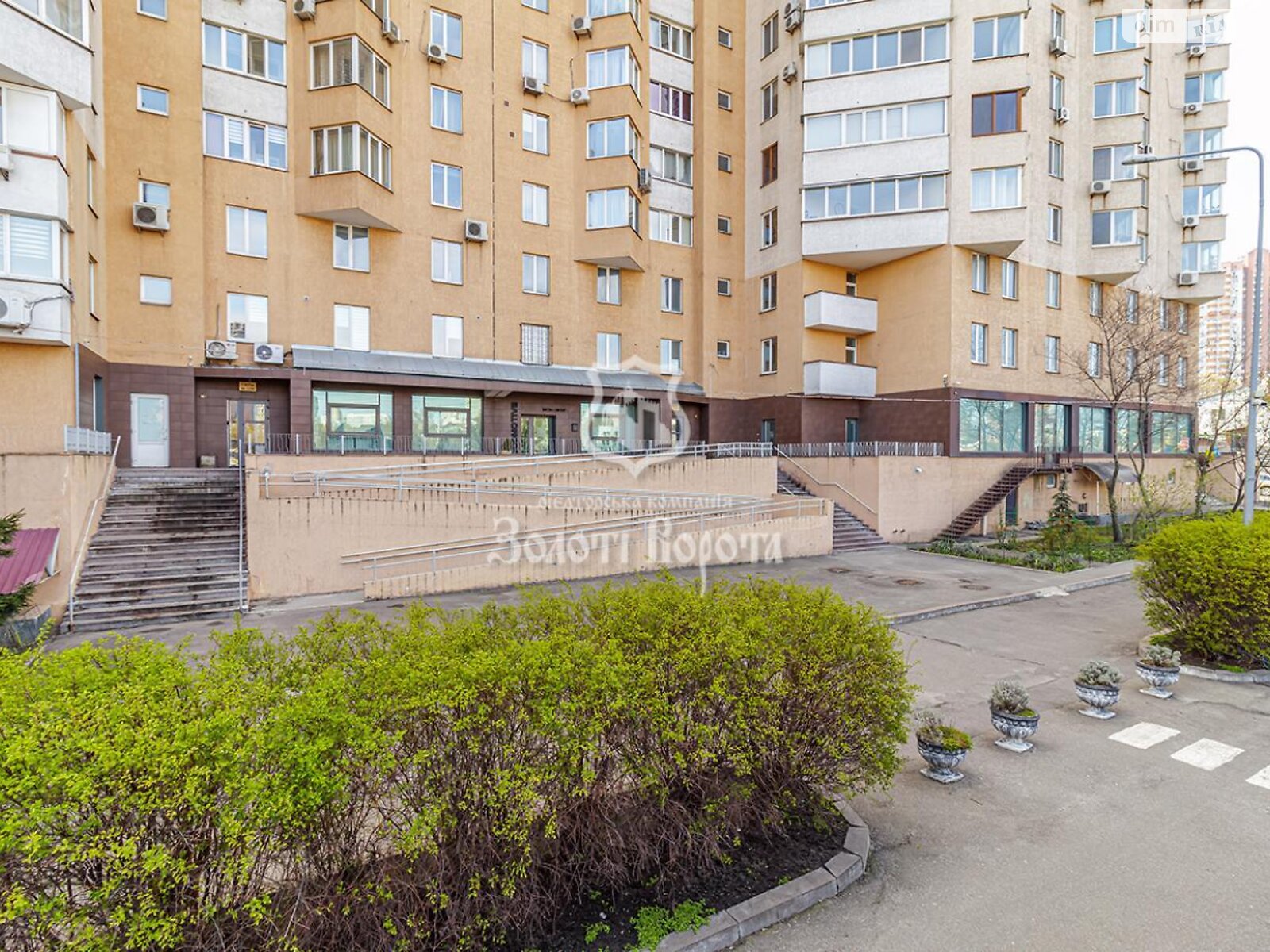 Продаж однокімнатної квартири в Києві, на вул. Саперно-Слобідська 22, район Голосіївський фото 1 Продаж однокімнатної квартири в Києві, на вул. Саперно-Слобідська 22, район Голосіївський фото 1