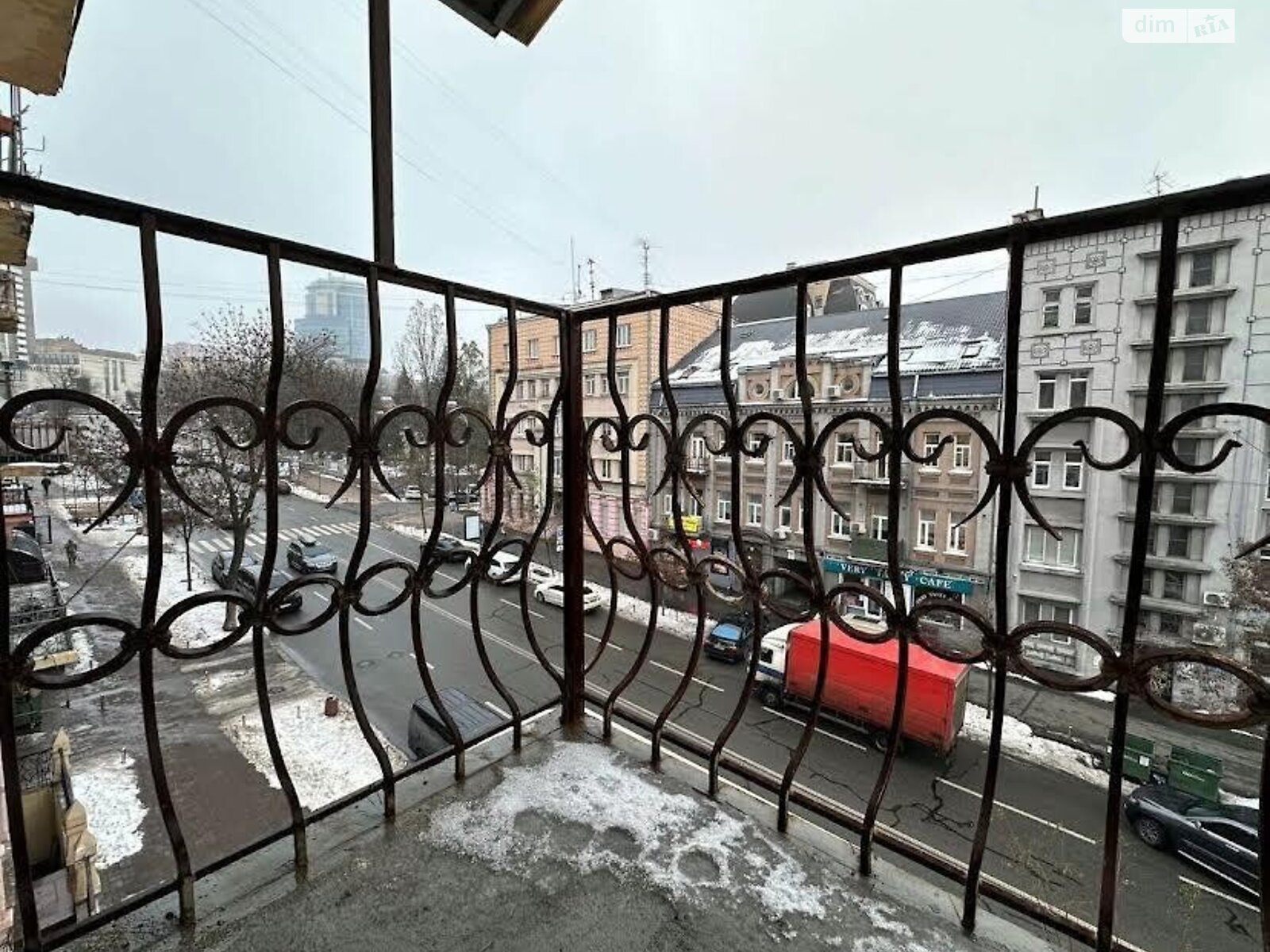 Продажа двухкомнатной квартиры в Киеве, на ул. Симона Петлюры 12, район Голосеевский фото 1