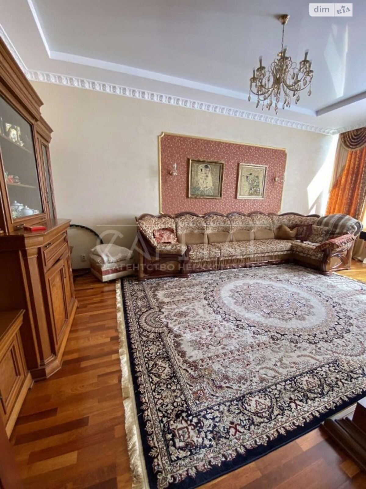 Продаж п`ятикімнатної квартири в Києві, на вул. Степана Рудницького, район Голосіївський фото 1 Продаж п`ятикімнатної квартири в Києві, на вул. Степана Рудницького, район Голосіївський фото 1