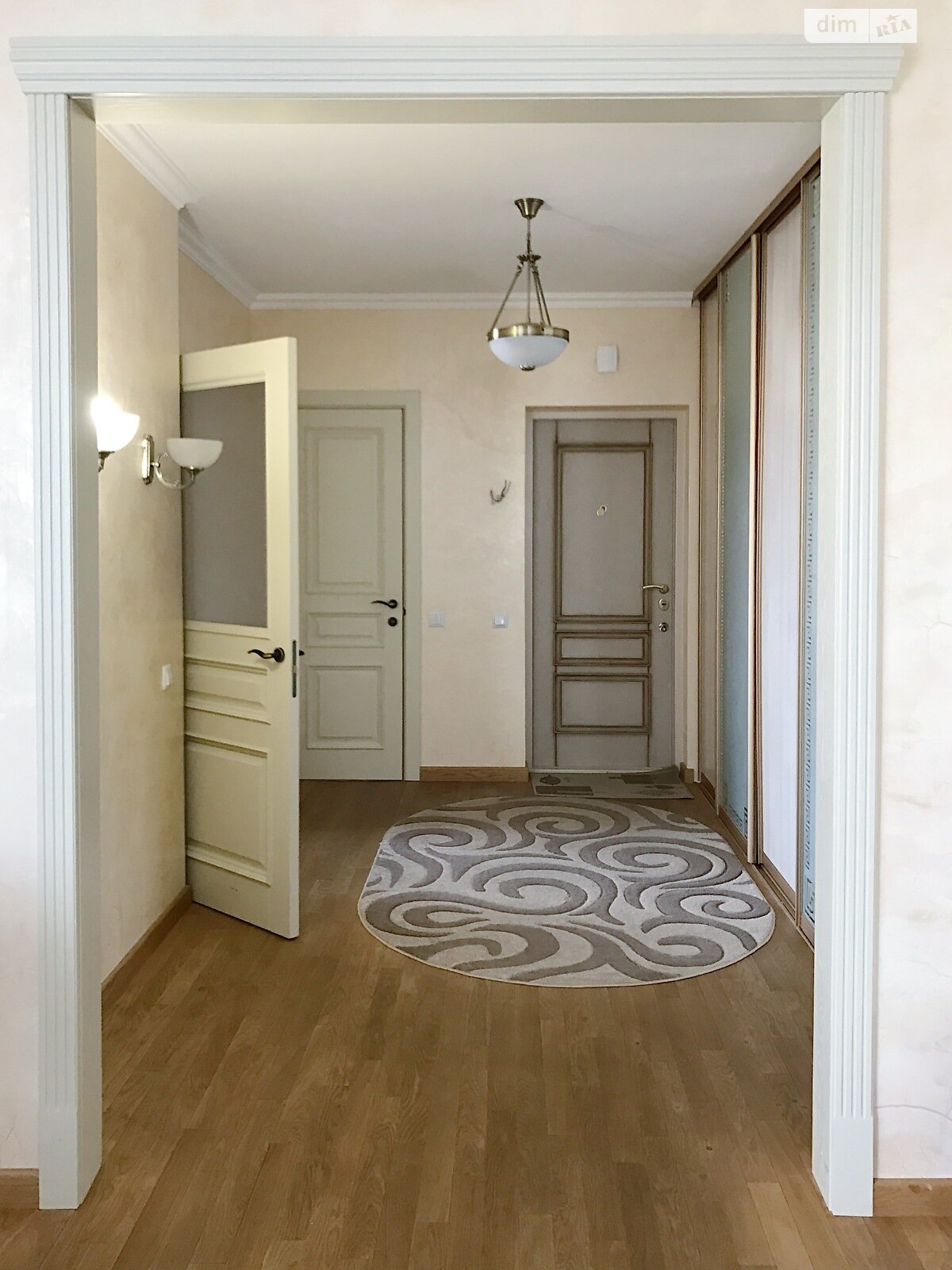 Продажа трехкомнатной квартиры в Киеве, на ул. Степана Рудницкого 3/7, район Голосеевский фото 1 Продажа трехкомнатной квартиры в Киеве, на ул. Степана Рудницкого 3/7, район Голосеевский фото 1