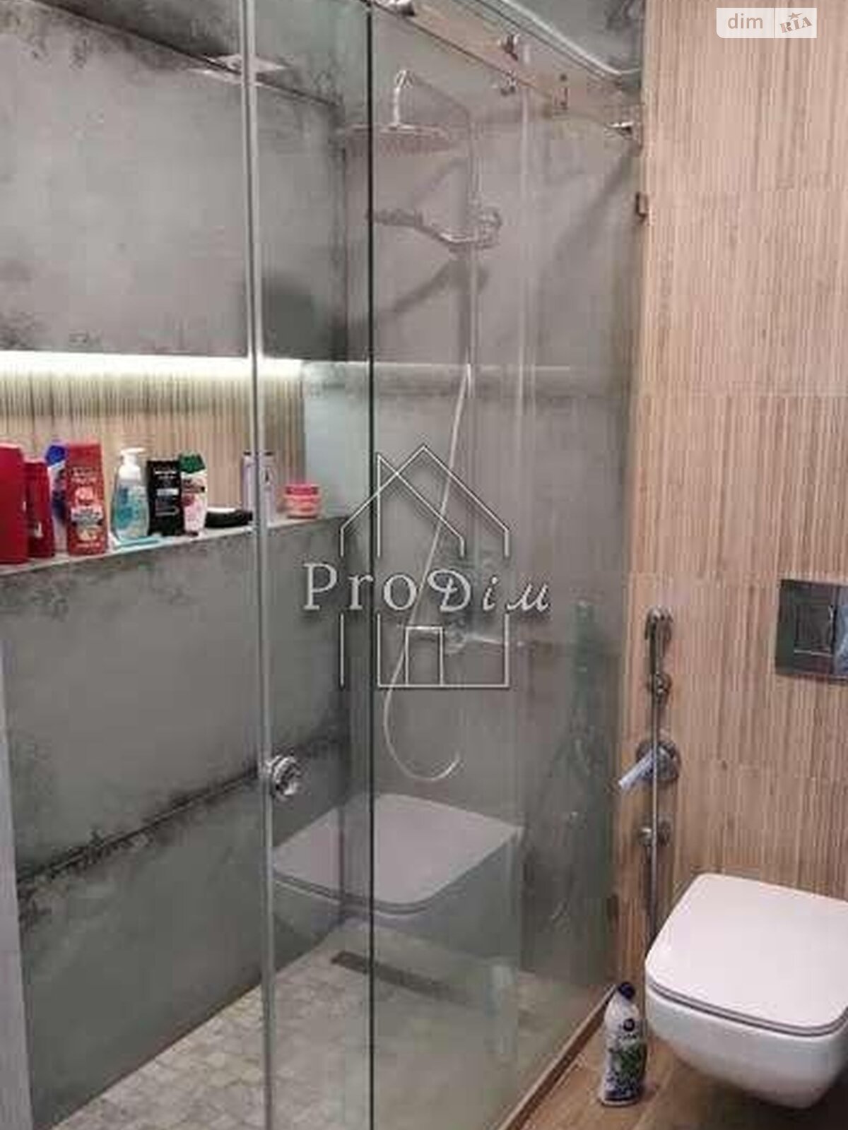 Продаж двокімнатної квартири в Києві, на бул. Тадея Рильського 1, район Голосіївський фото 1 Продаж двокімнатної квартири в Києві, на бул. Тадея Рильського 1, район Голосіївський фото 1