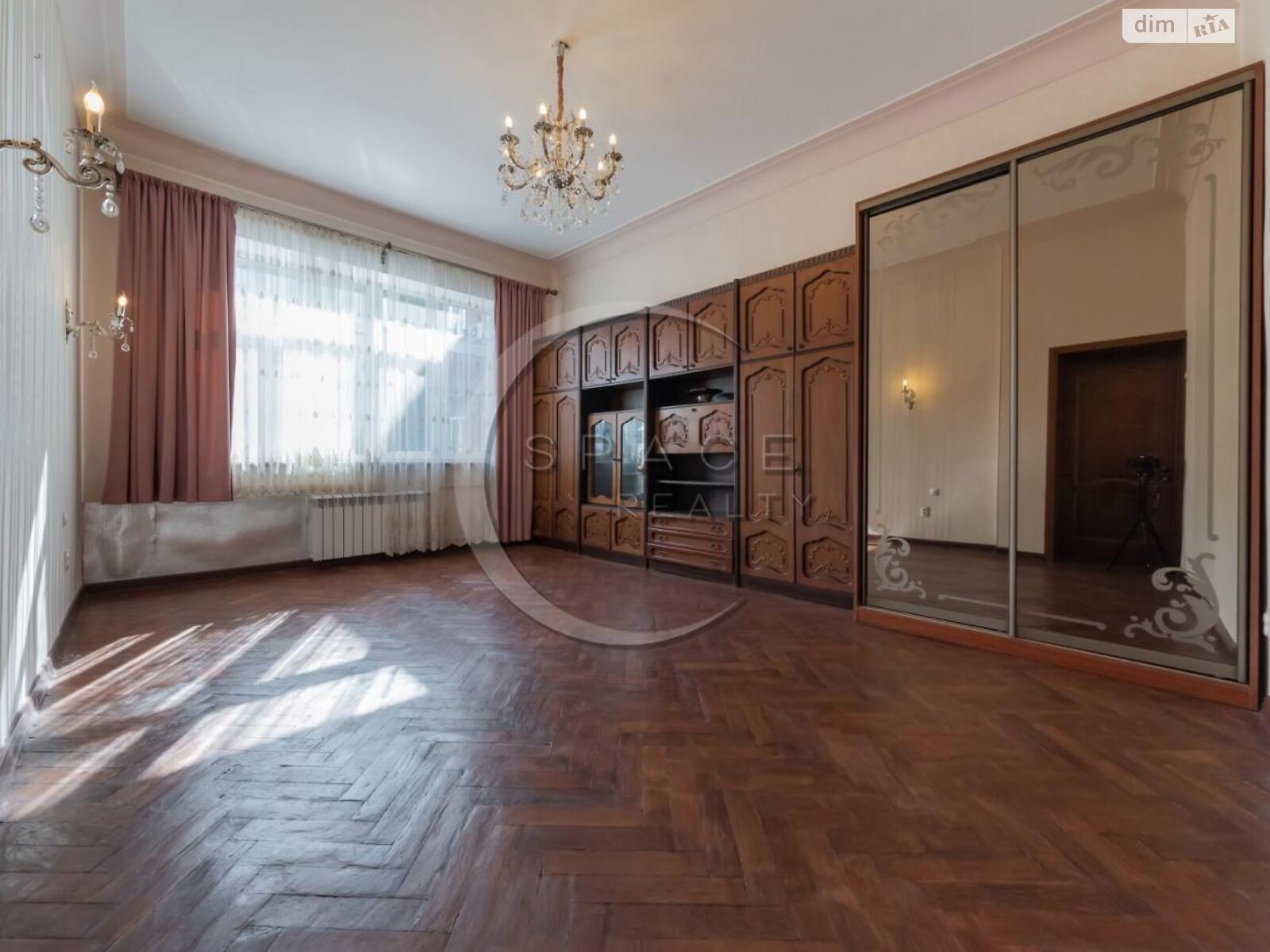 Продаж двокімнатної квартири в Києві, на вул. Тарасівська 7, район Голосіївський фото 1 Продаж двокімнатної квартири в Києві, на вул. Тарасівська 7, район Голосіївський фото 1