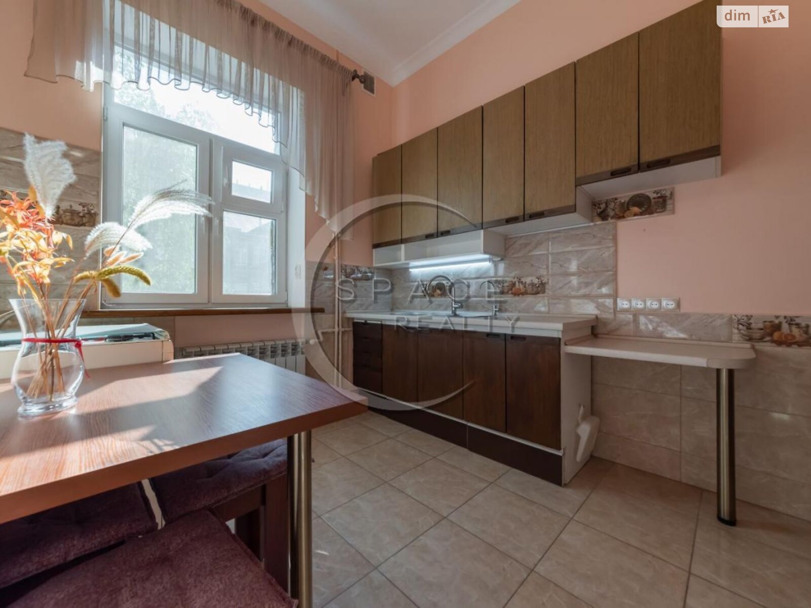 Продаж двокімнатної квартири в Києві, на вул. Тарасівська 7, район Голосіївський фото 1 Продаж двокімнатної квартири в Києві, на вул. Тарасівська 7, район Голосіївський фото 1