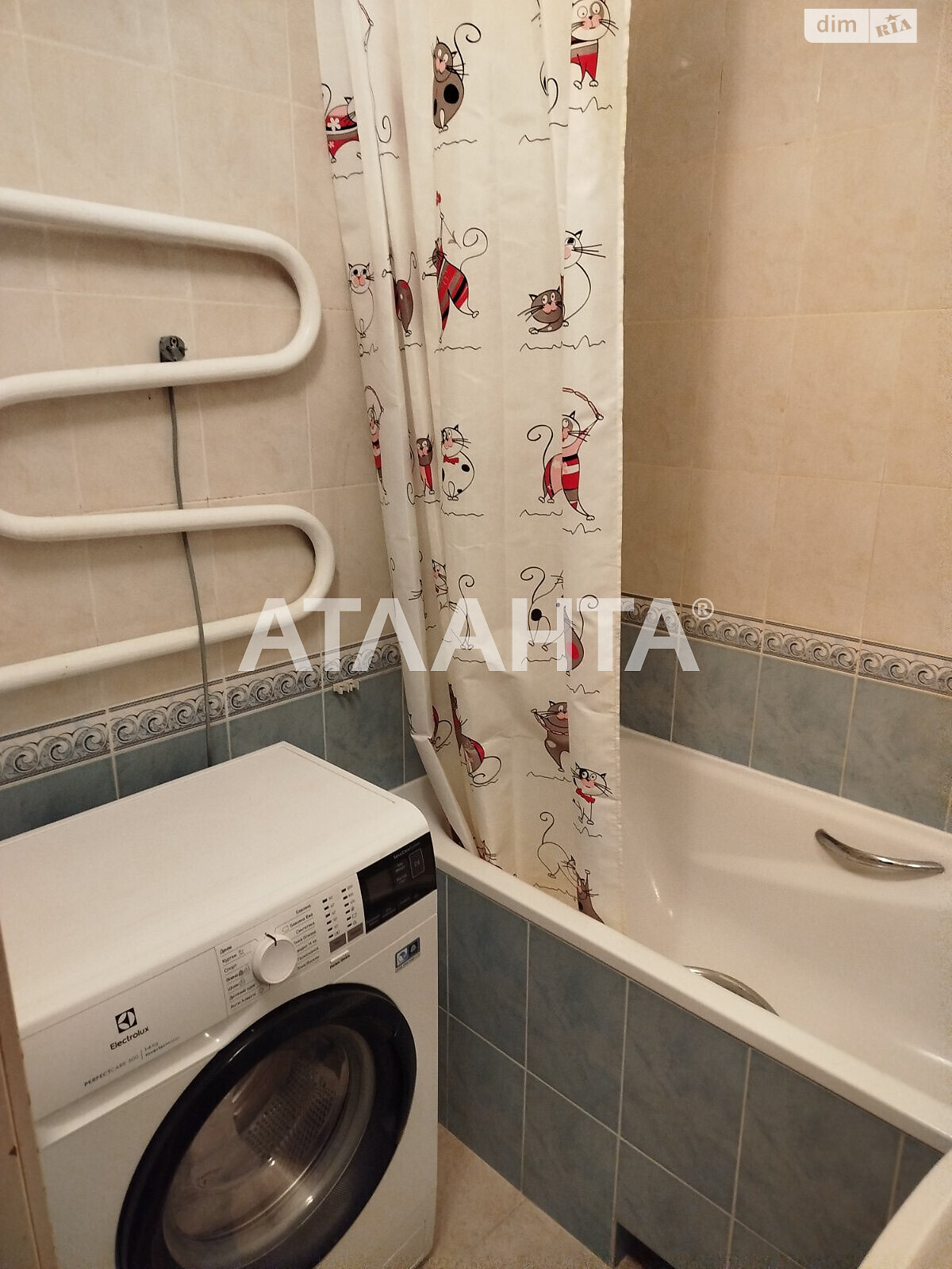 Продаж трикімнатної квартири в Києві, на вул. Теремківська, район Голосіївський фото 1 Продаж трикімнатної квартири в Києві, на вул. Теремківська, район Голосіївський фото 1